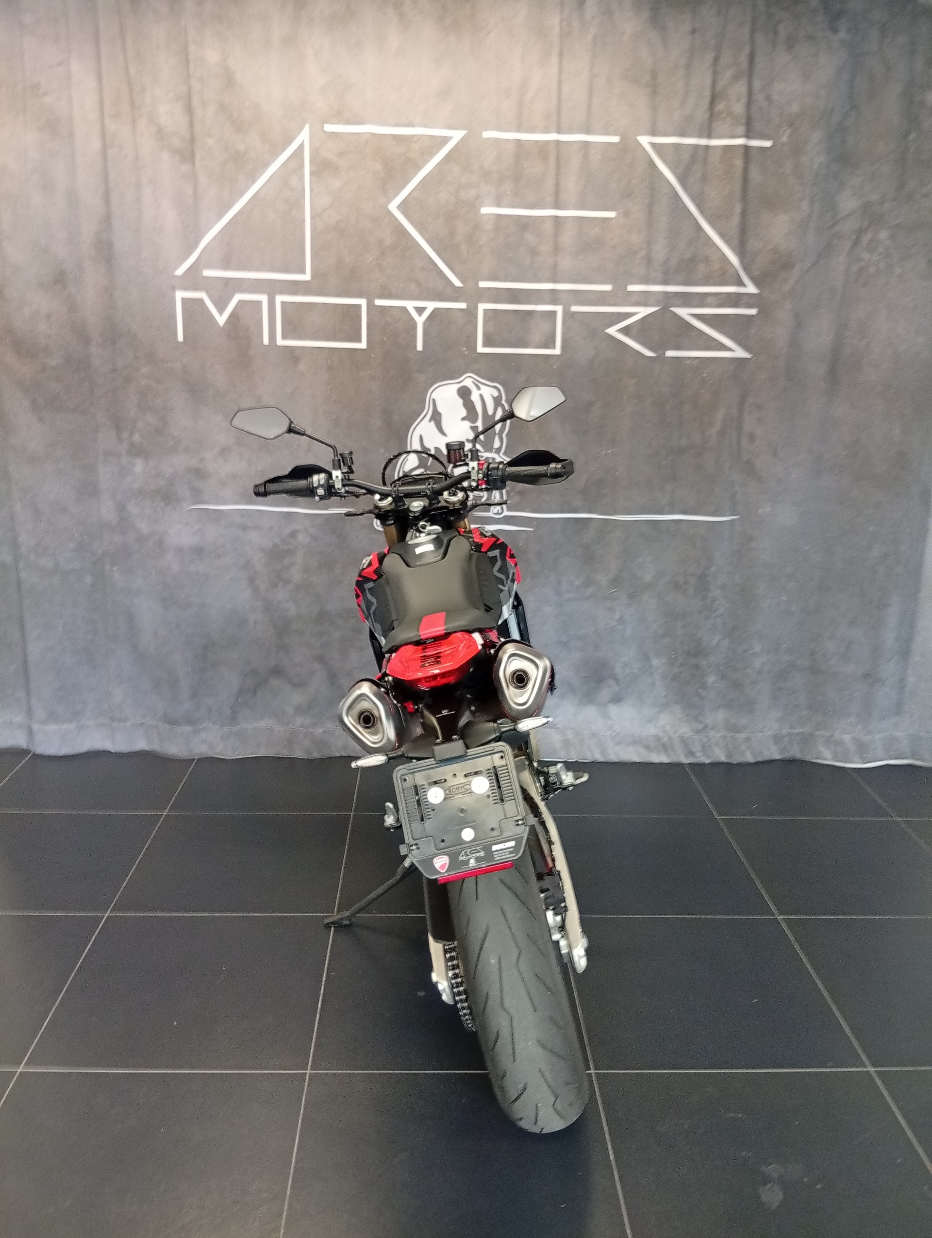 DUCATI Hypermotard 698 Mono RVE (35kW)-image-5