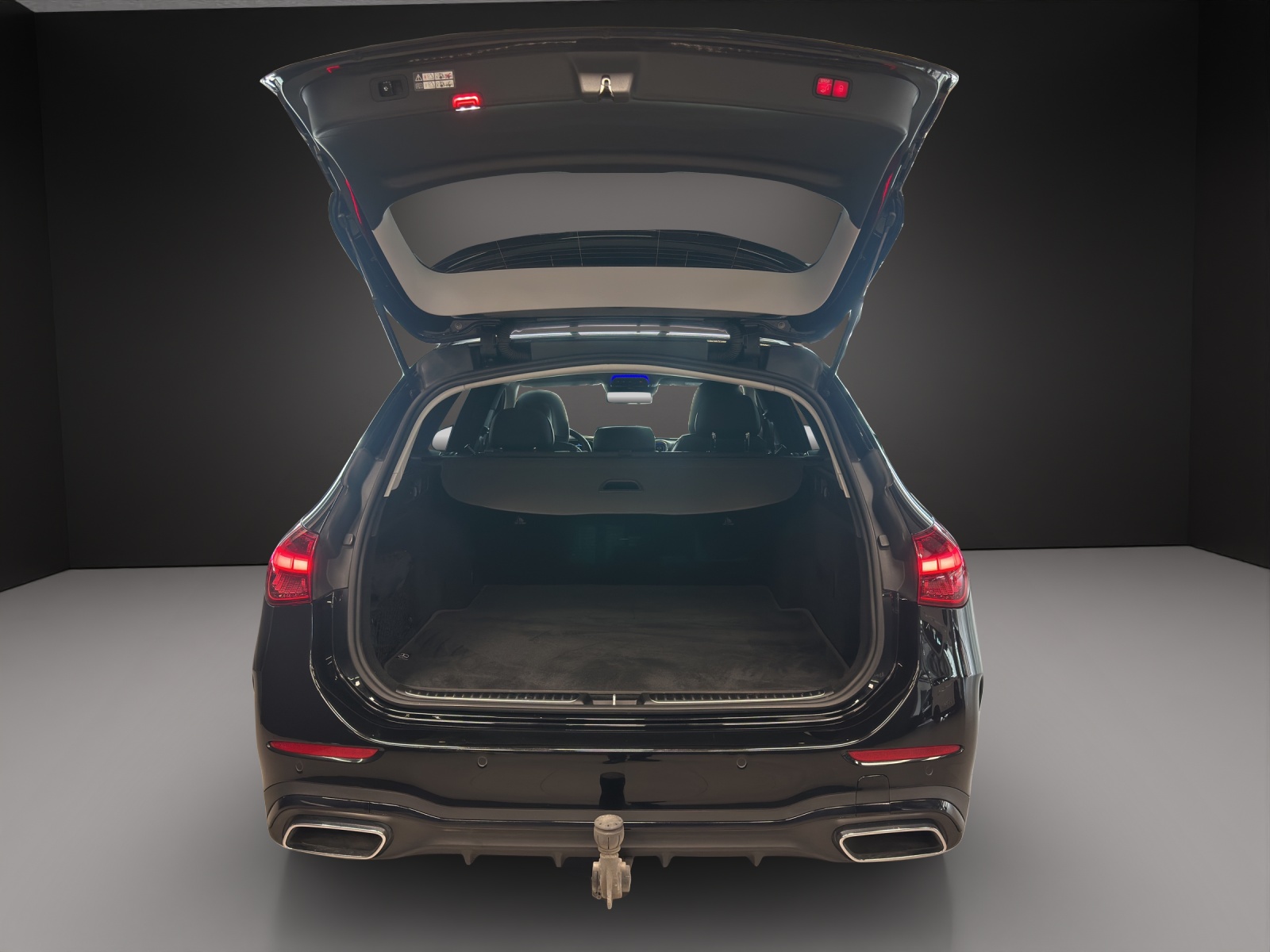 MERCEDES-BENZ C 220 d T 4M AMG Line-image-6