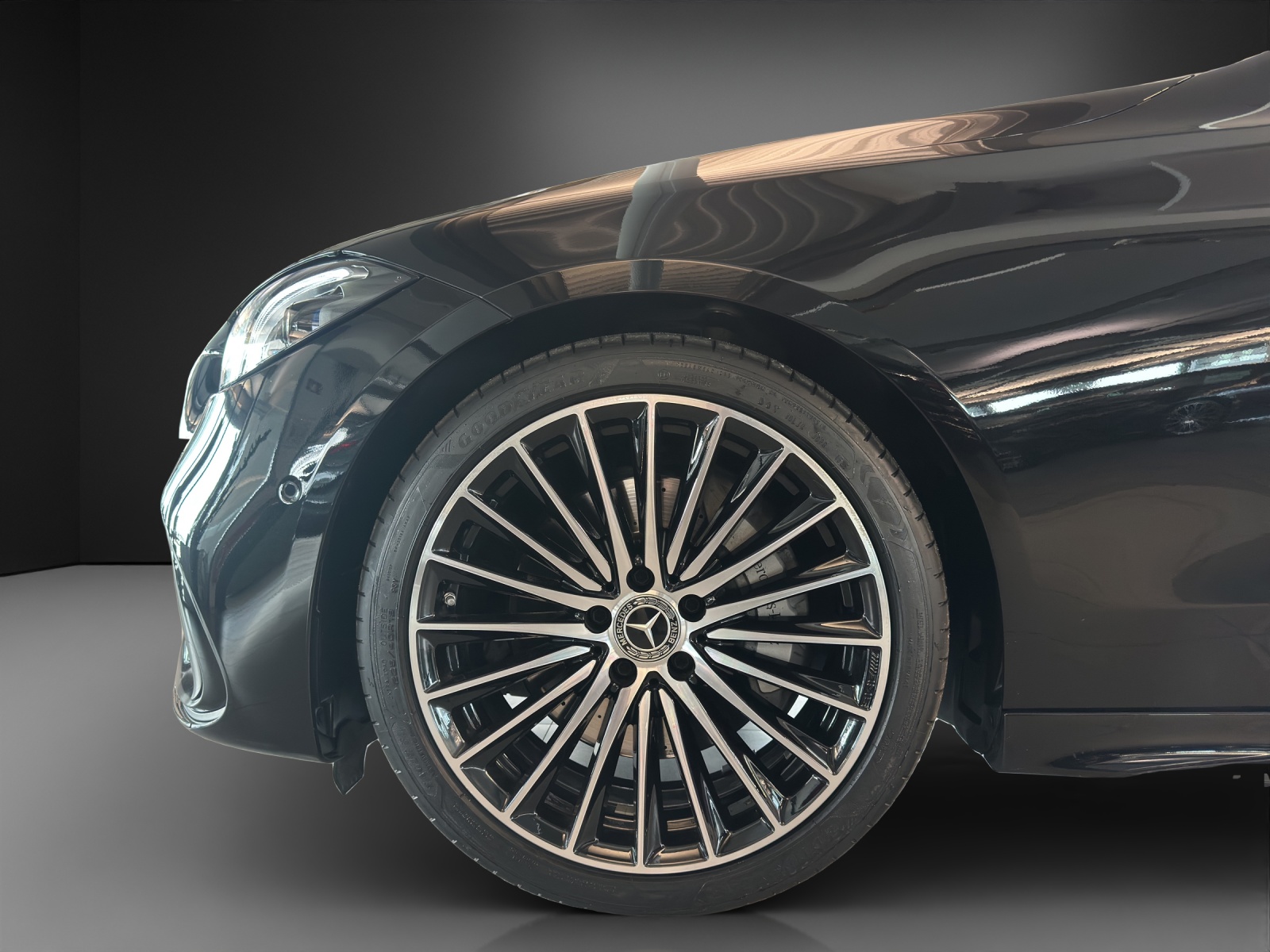 MERCEDES-BENZ C 220 d T 4M AMG Line-image-7