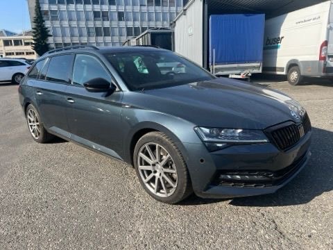 SKODA Superb Combi 2.0 TSI SportLine 4x4 DSG