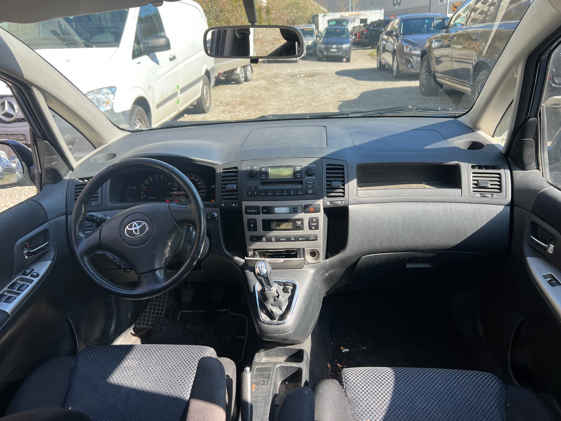 TOYOTA Corolla Verso 1.8 Linea Sol Family-image-9