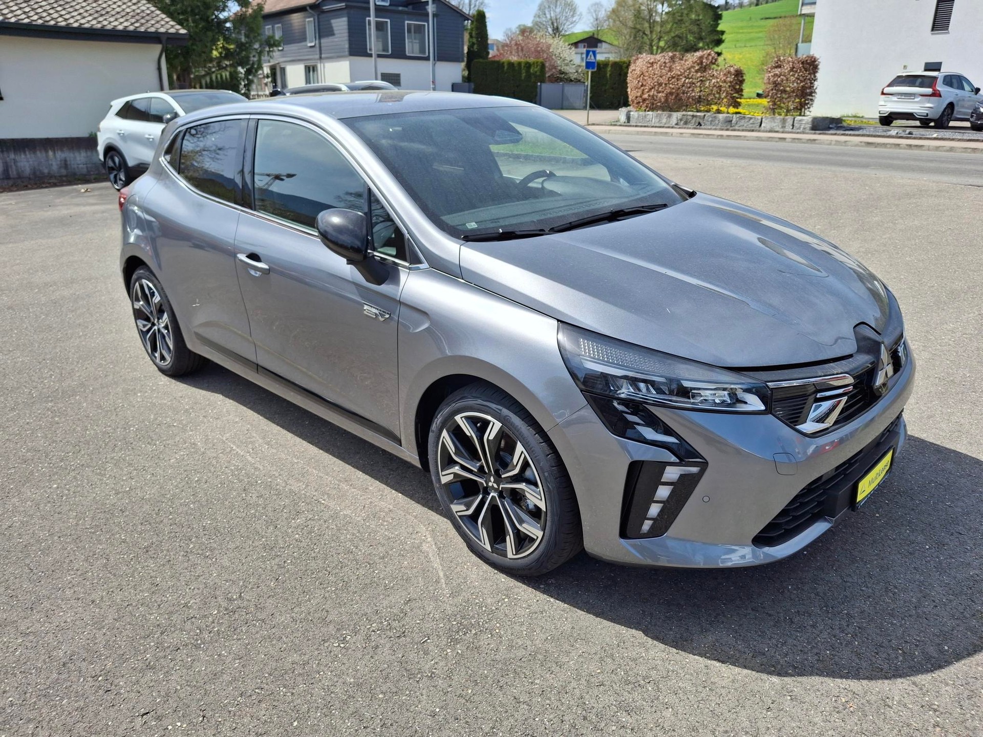 MITSUBISHI COLT 1.6 HEV Intense-image-1