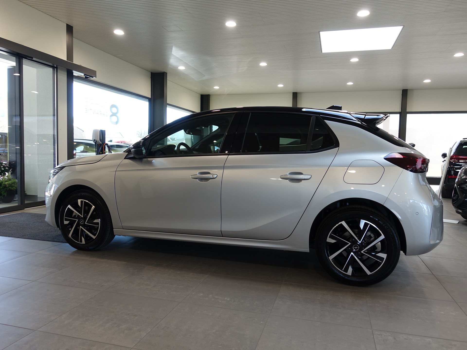 OPEL Corsa 1.2 MHEV GS-image-12
