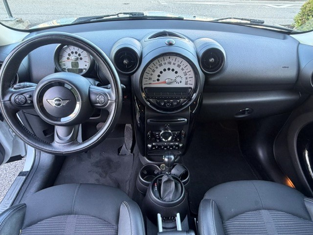 MINI Countryman Cooper FWD Steptronic-image-7