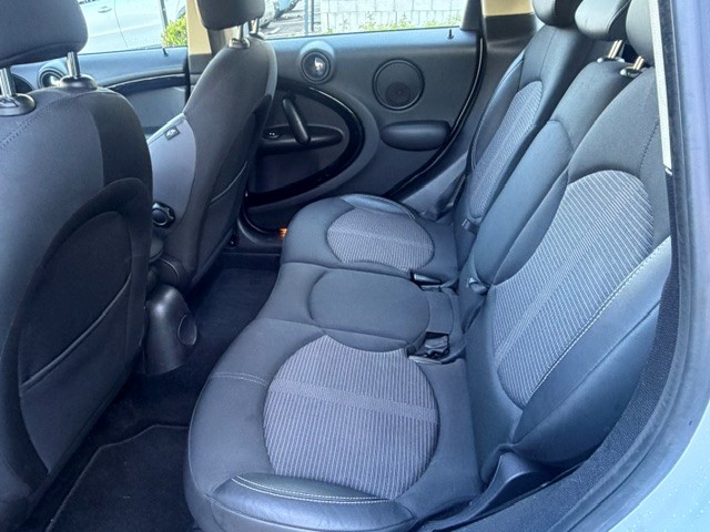 MINI Countryman Cooper FWD Steptronic-image-9