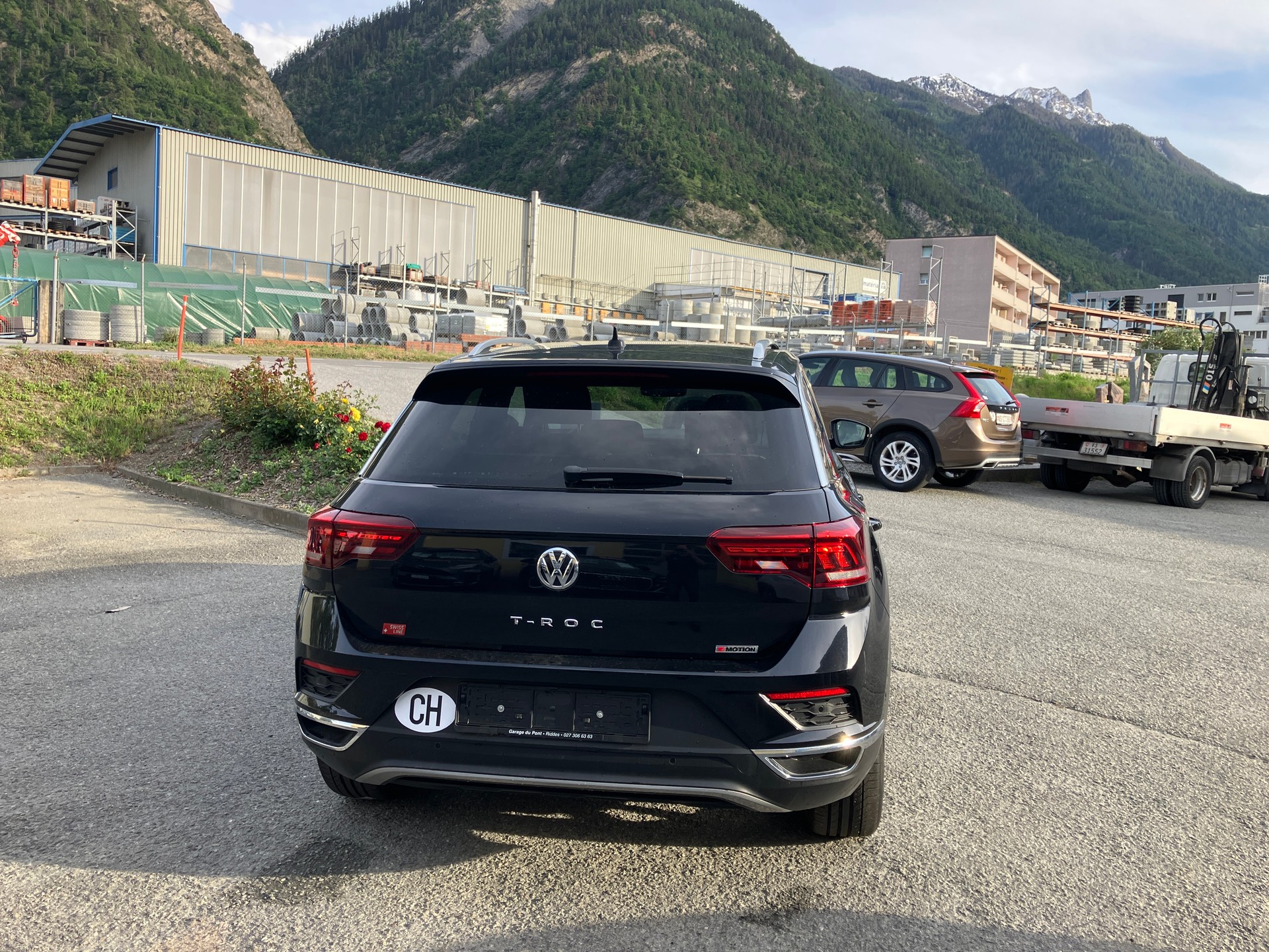 VW T-Roc 2.0 TSI Sport DSG 4Motion-image-3