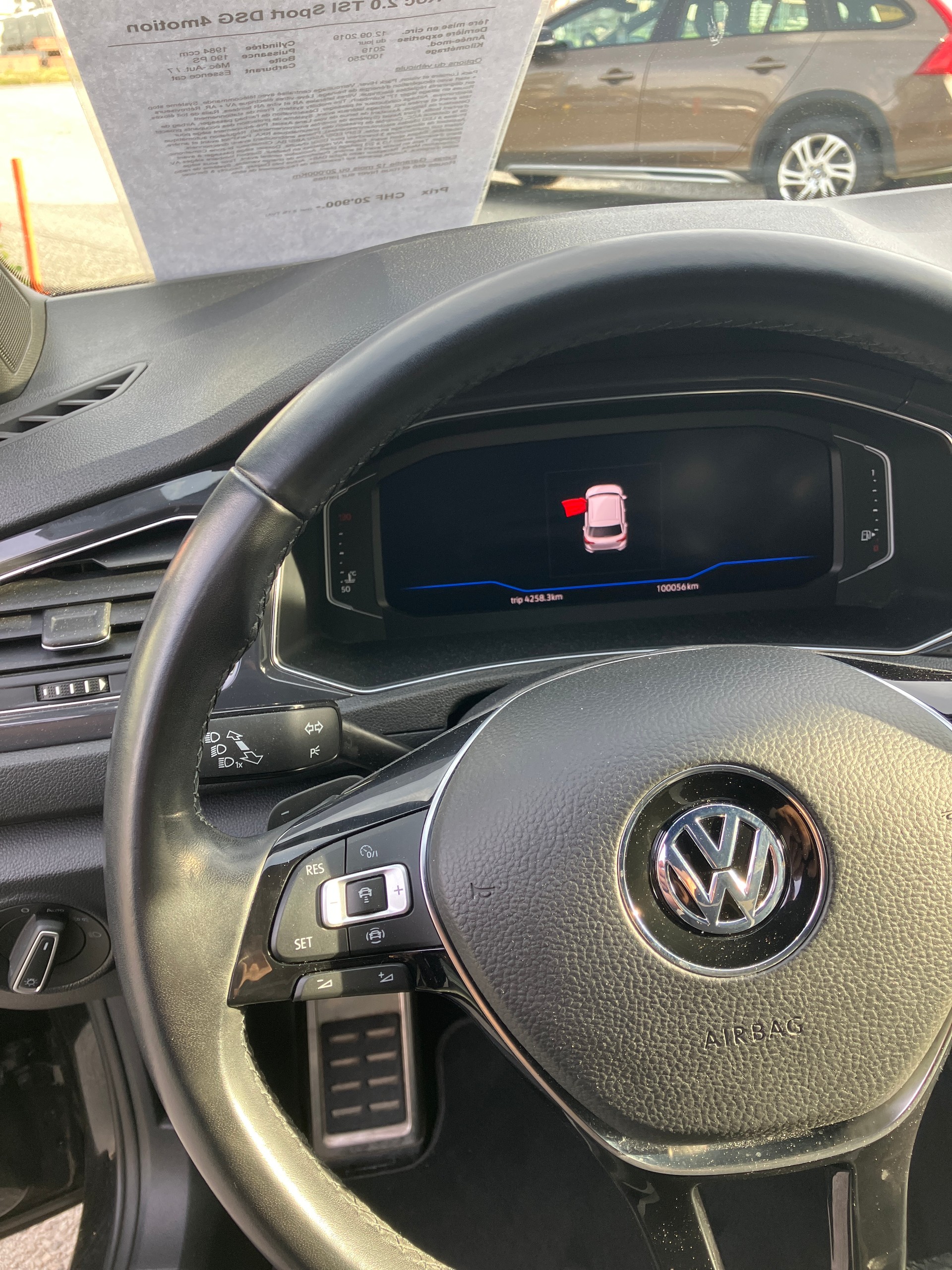 VW T-Roc 2.0 TSI Sport DSG 4Motion-image-1