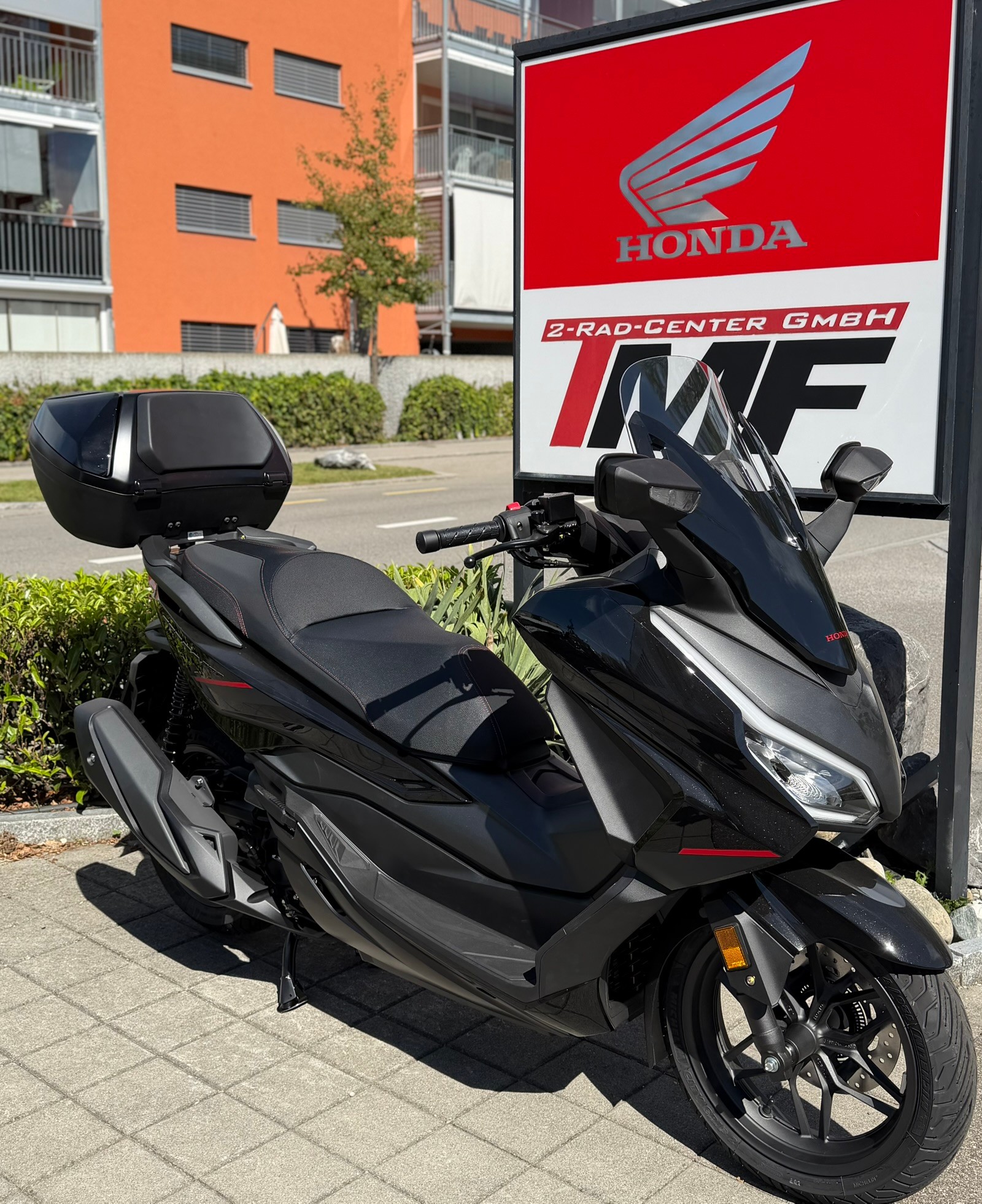 HONDA NSS 350 SPECIAL EDITION INKL. SMART TOPCASE-image-1