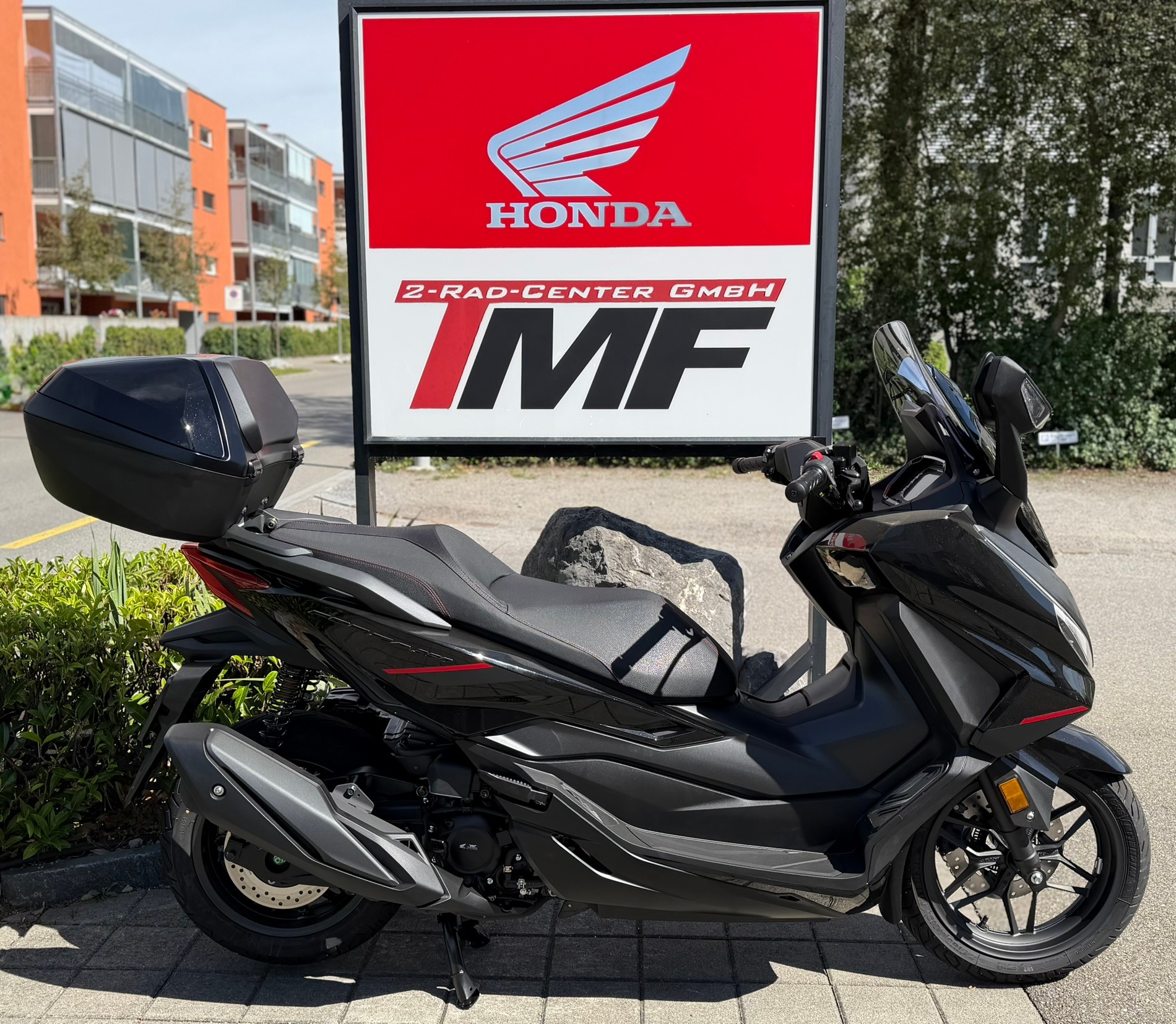 HONDA NSS 350 SPECIAL EDITION INKL. SMART TOPCASE-image-0
