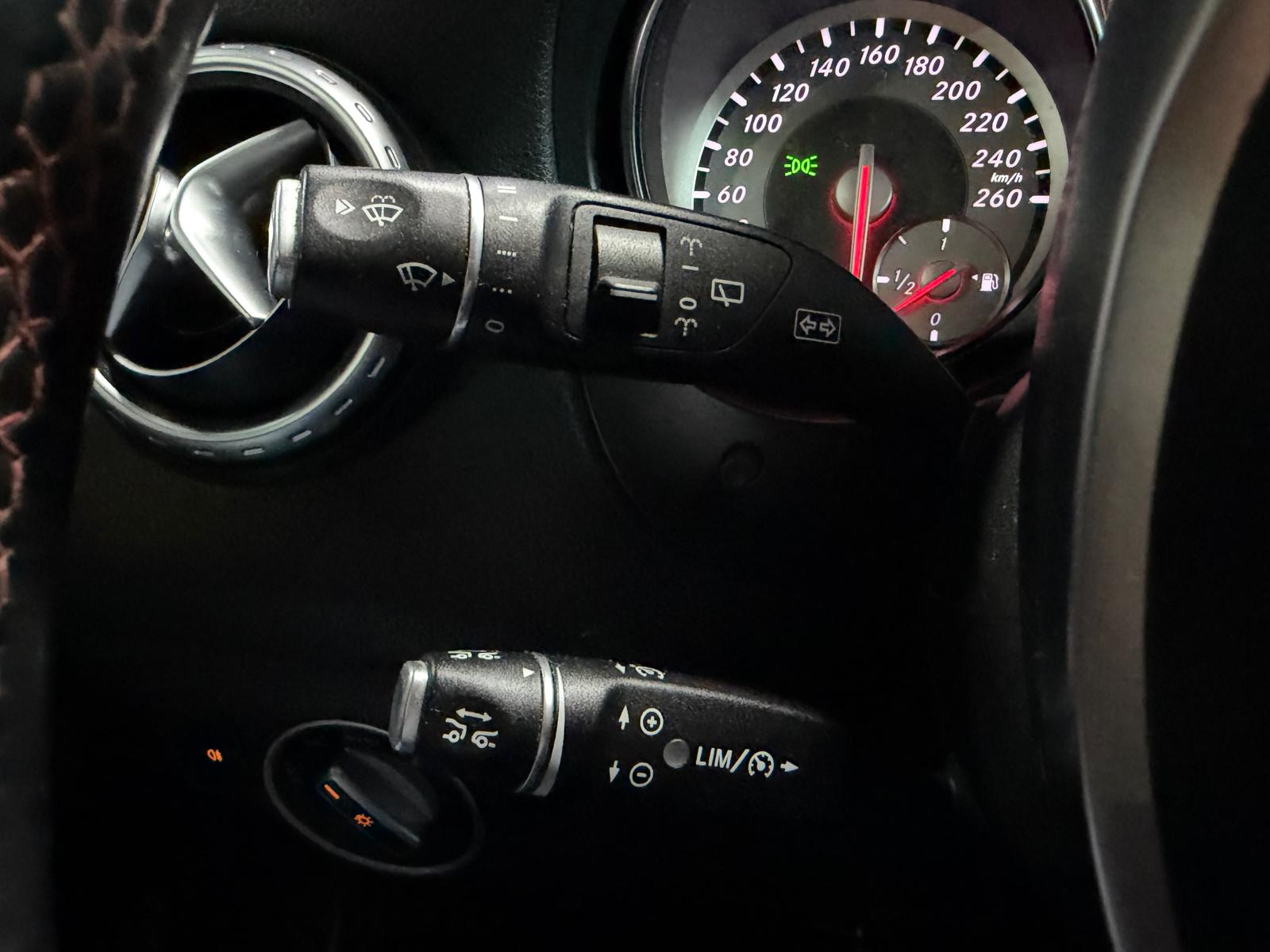 MERCEDES-BENZ GLA 220 CDI AMG Grey&Black Edition 4Matic 7G-DCT-image-16