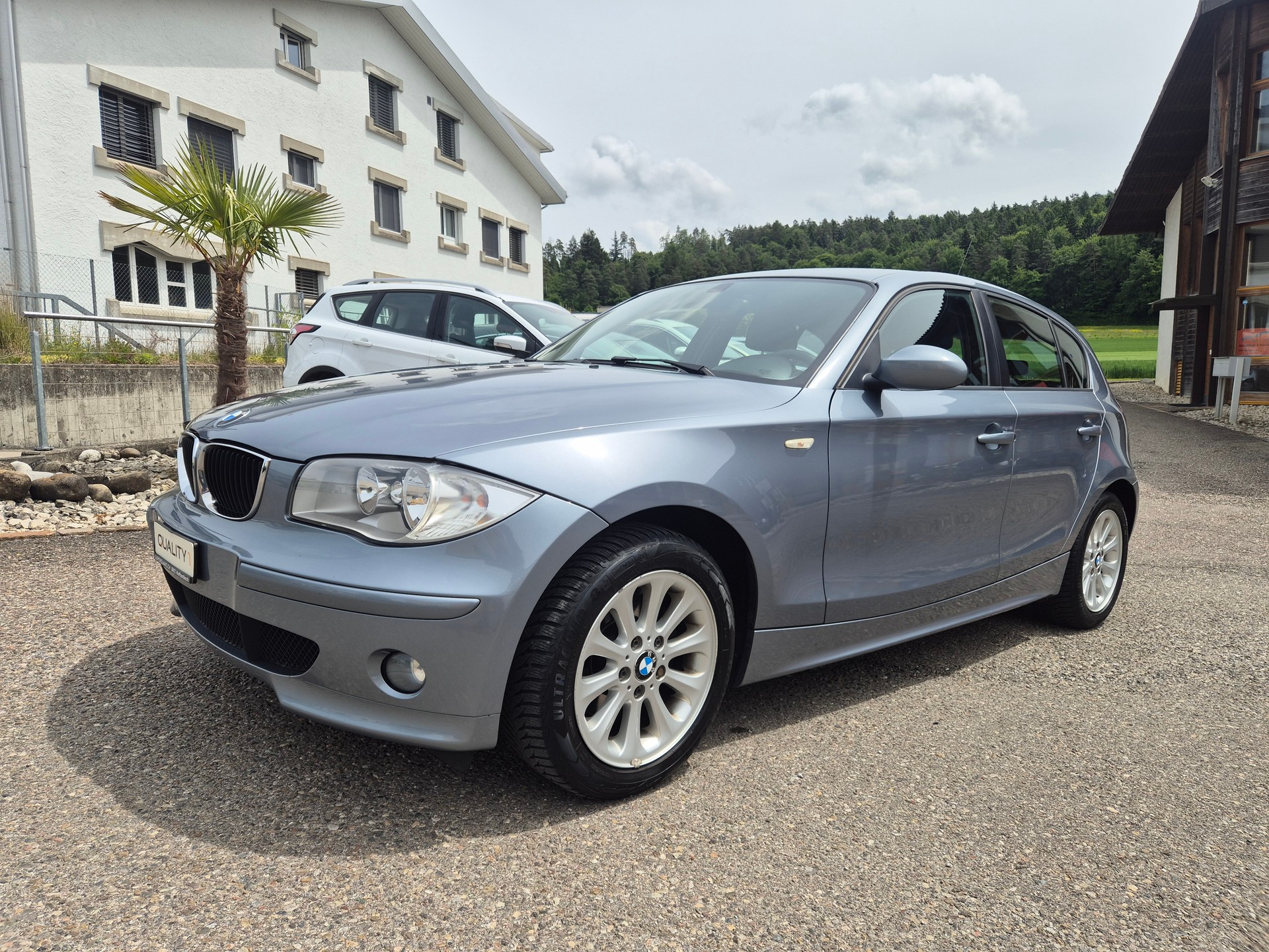 BMW 120i