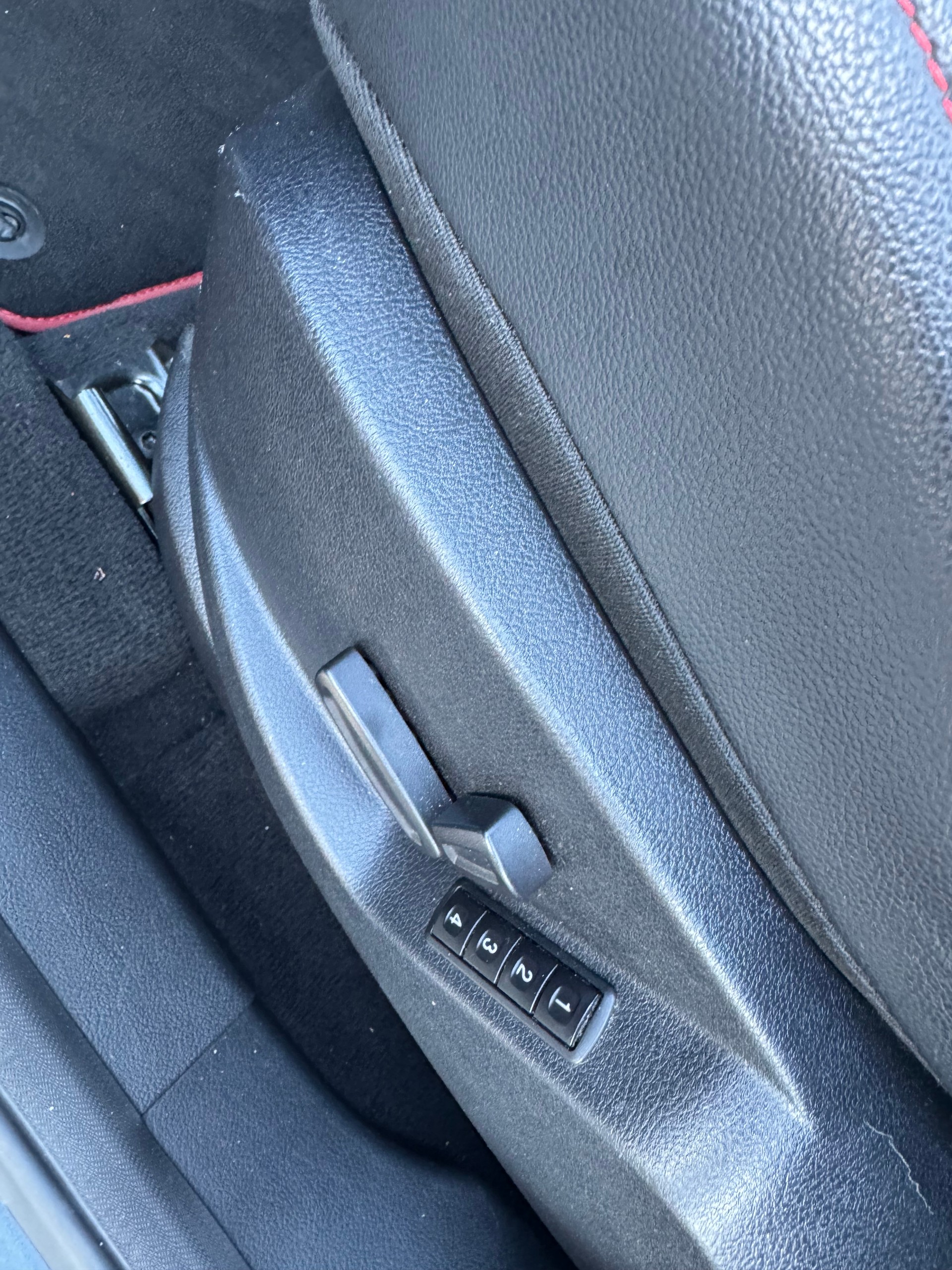 FORD S-Max 2.0 SCTi TitaniumS PowerShift-image-11