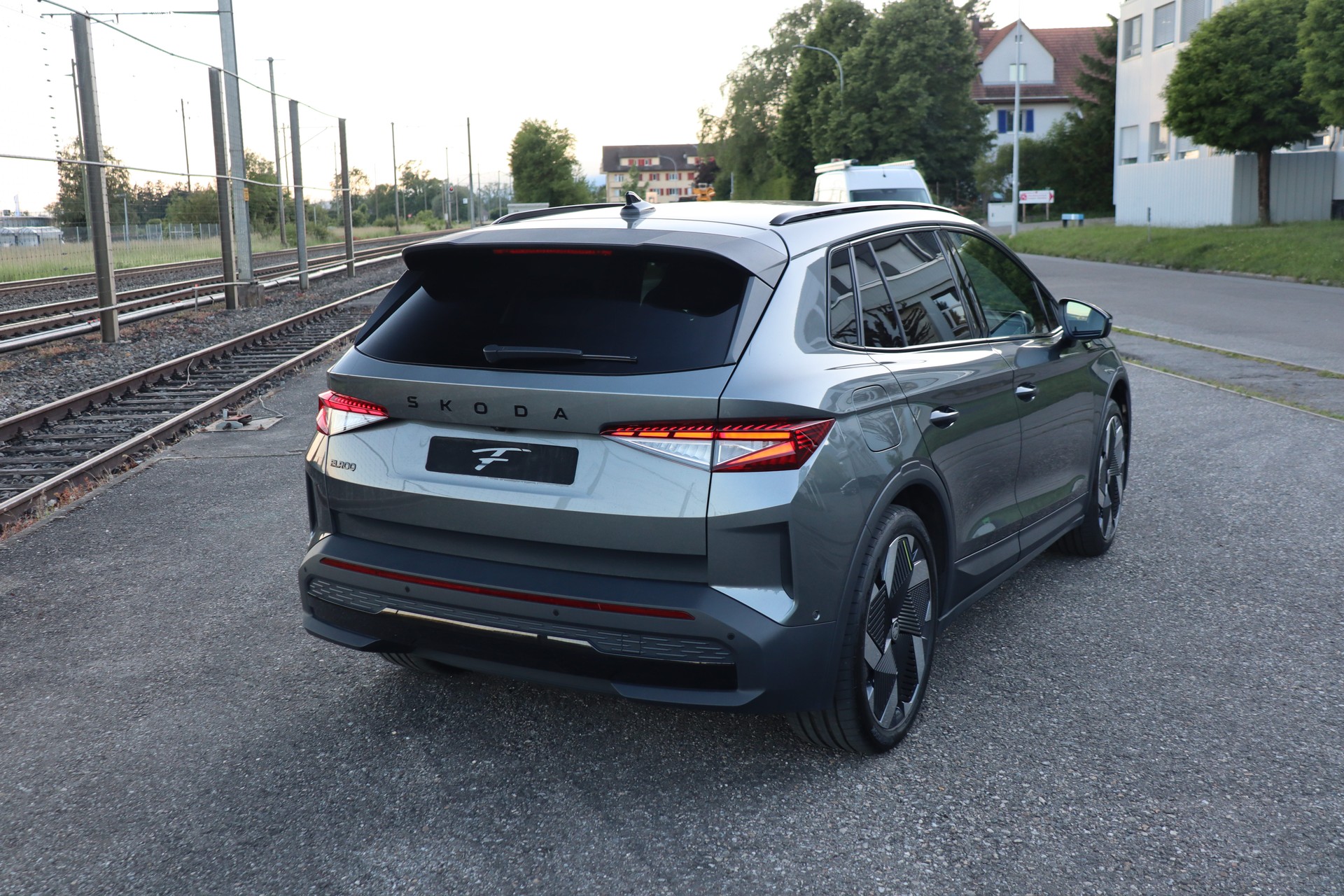 SKODA Elroq RS 4x4-image-2