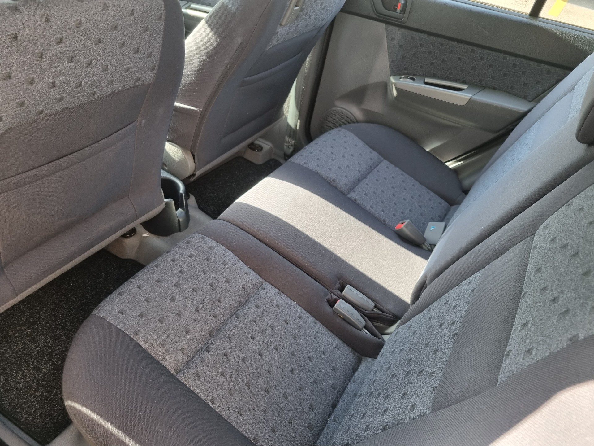 HYUNDAI Getz 1.3 GLS Automat-image-8