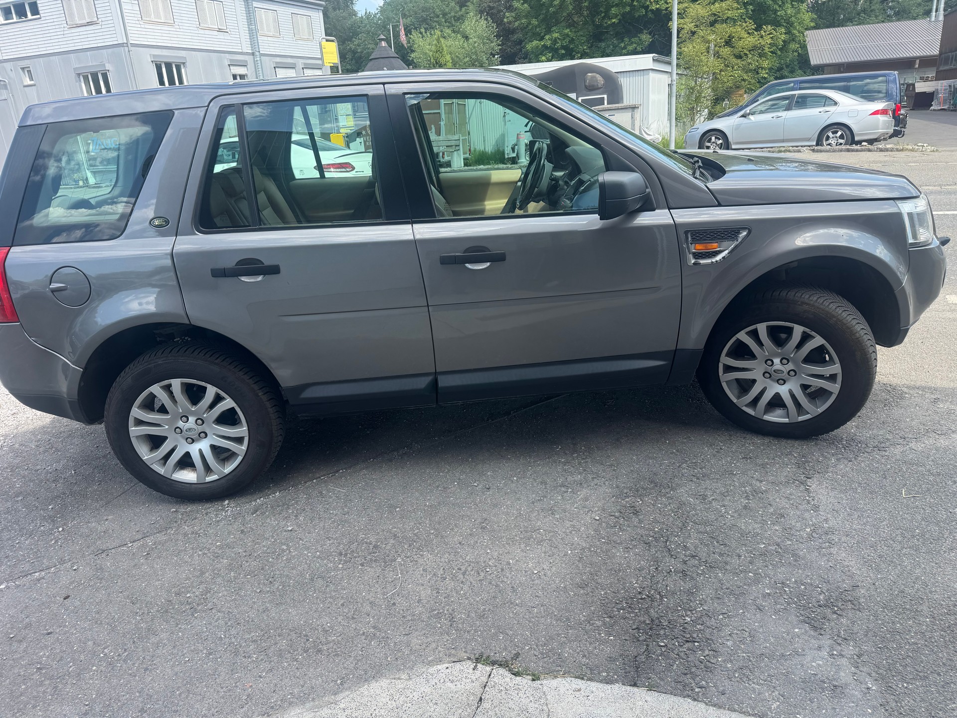 LAND ROVER Freelander 3.2 S Automatic-image-5