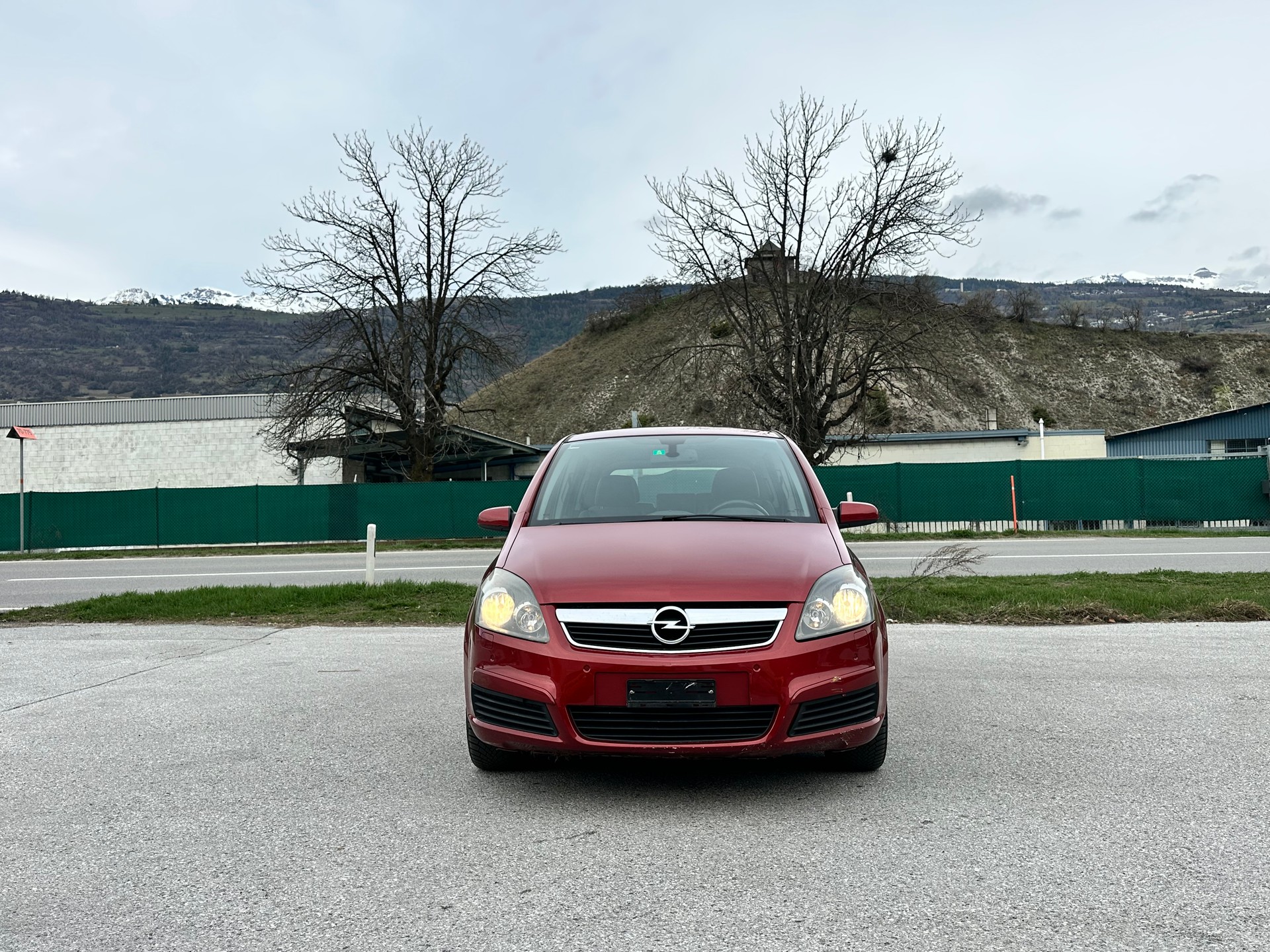 OPEL Zafira 1.9 CDTI Cosmo Automatic-image-2