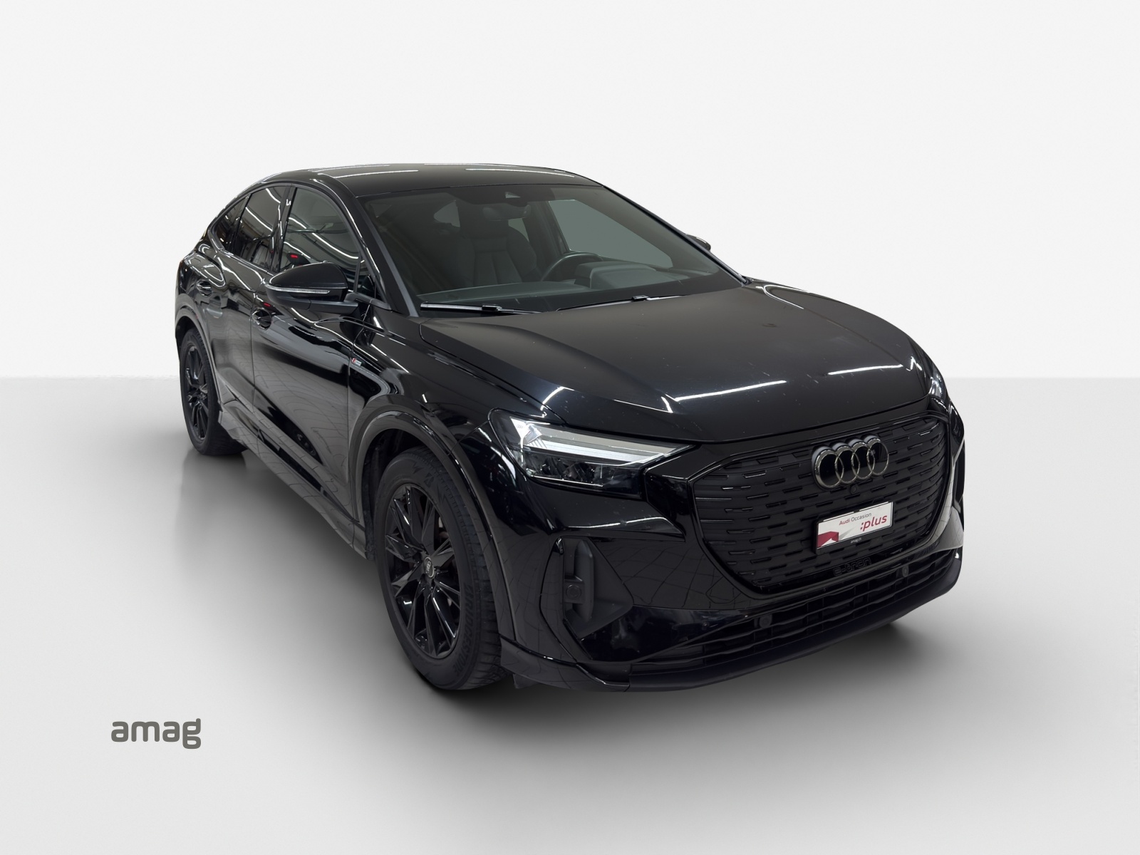 AUDI Q4 Sportback e-tron 50 quattro-image-5