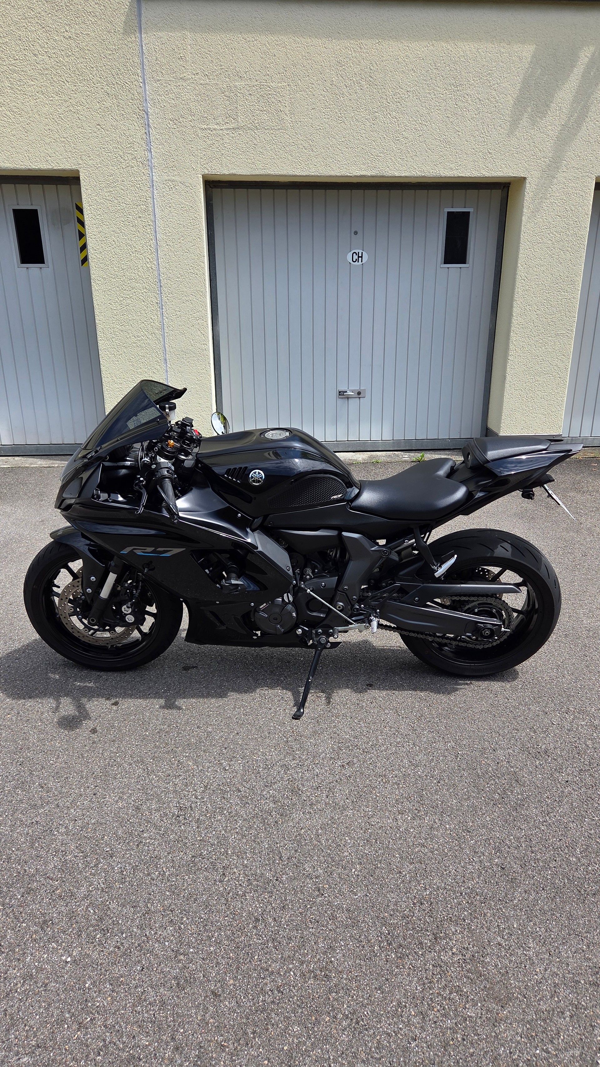 YAMAHA YZF-R7 (35kW)-image-4