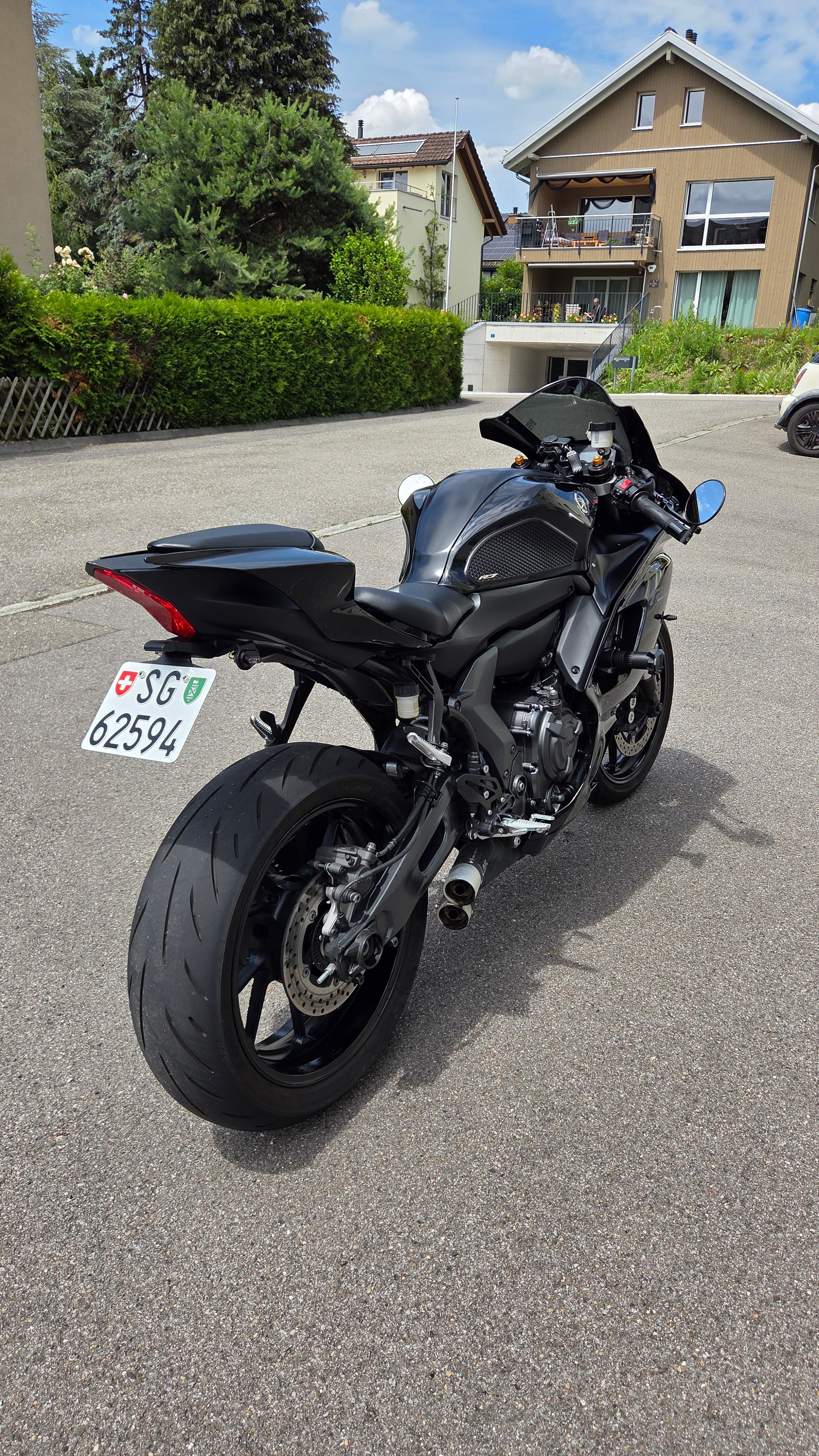YAMAHA YZF-R7 (35kW)-image-1