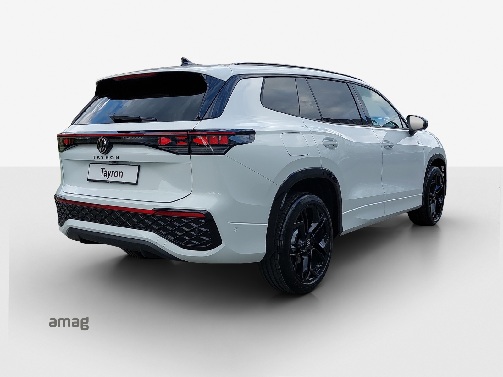 VW Tayron 2.0 TSI R-Line Plus DSG 4Motion-image-4