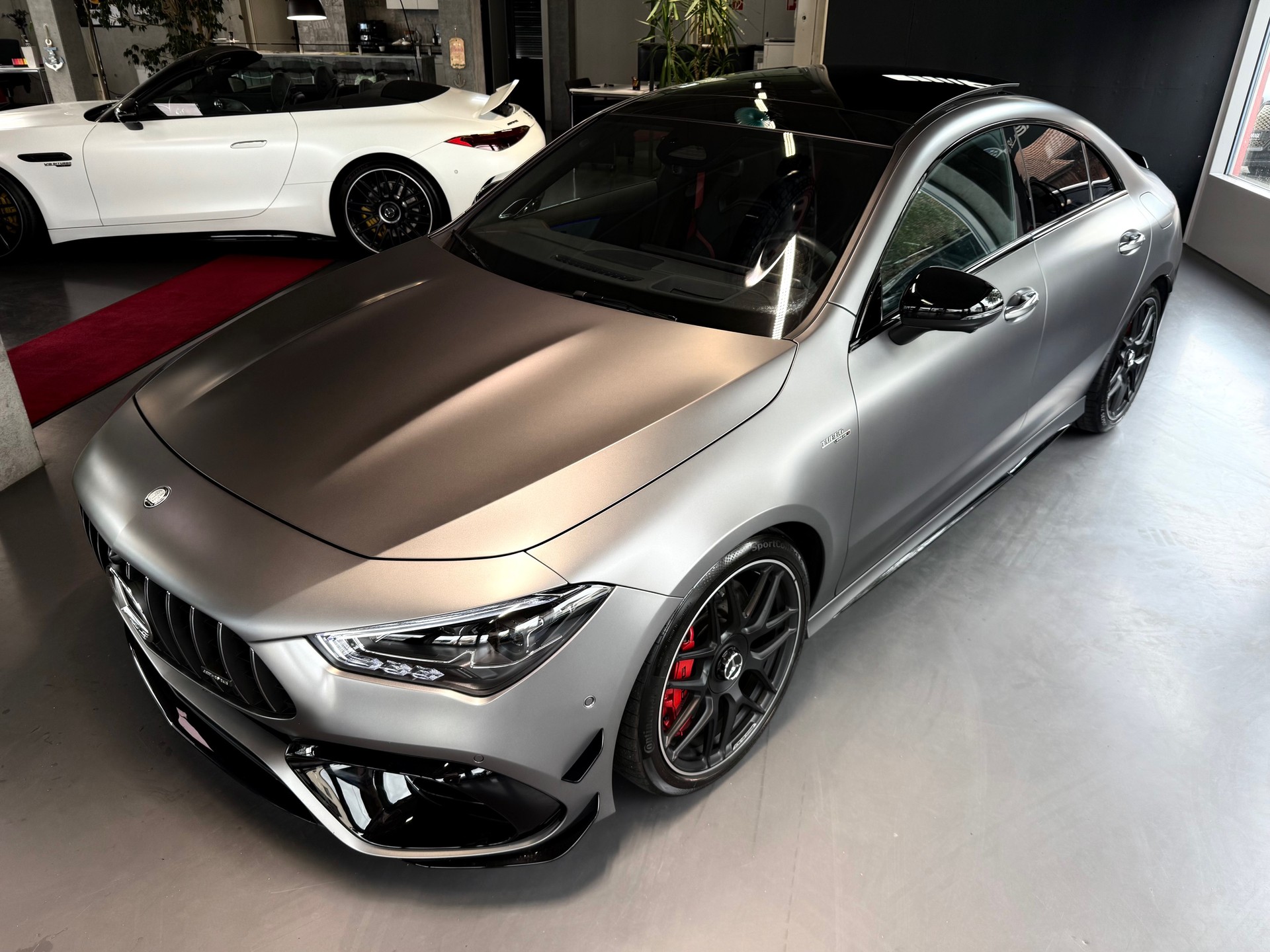 MERCEDES-BENZ CLA 45 S AMG 4Matic+ 8G-DCT-showroom-element-2