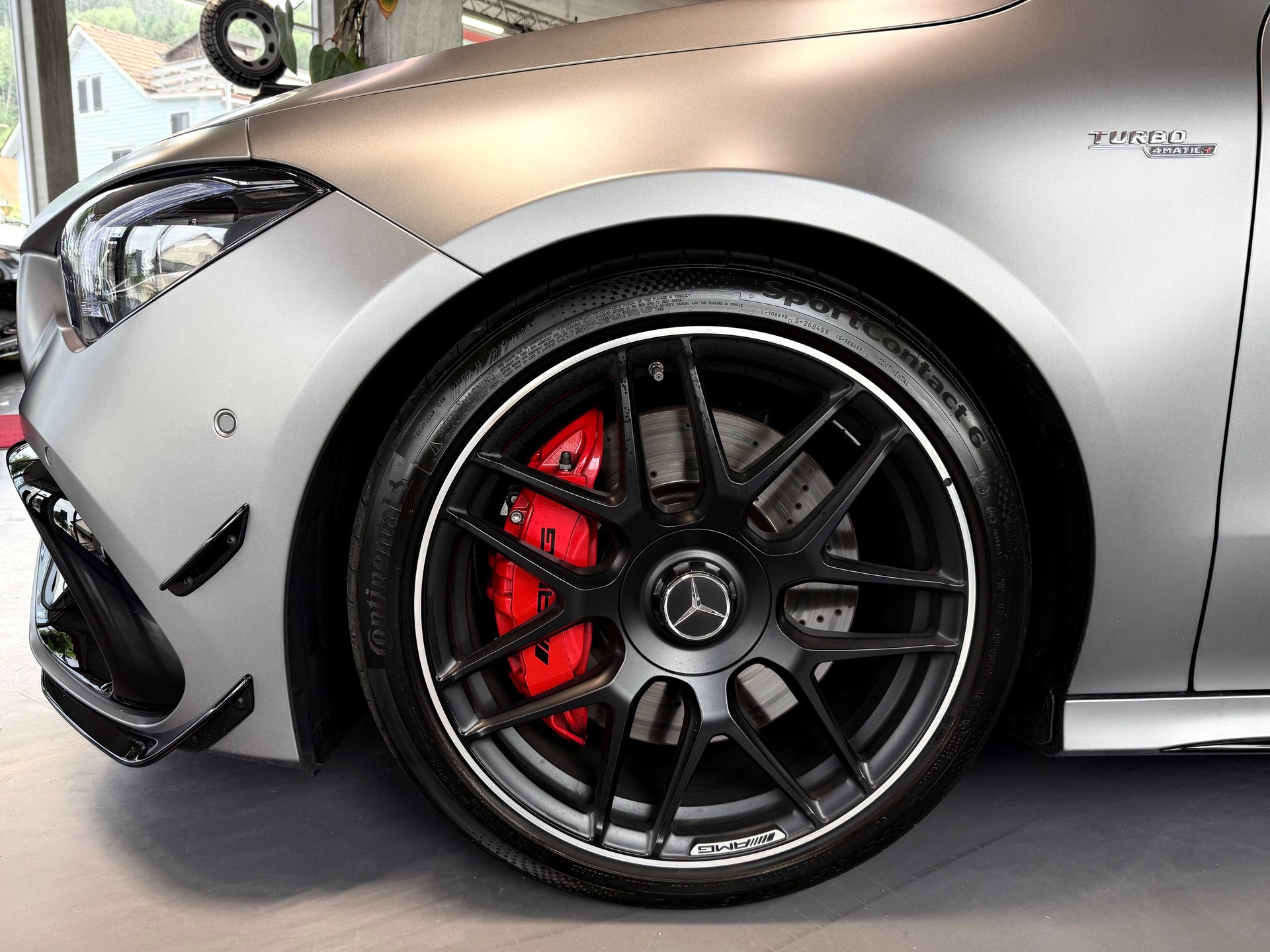 MERCEDES-BENZ CLA 45 S AMG 4Matic+ 8G-DCT-image-9