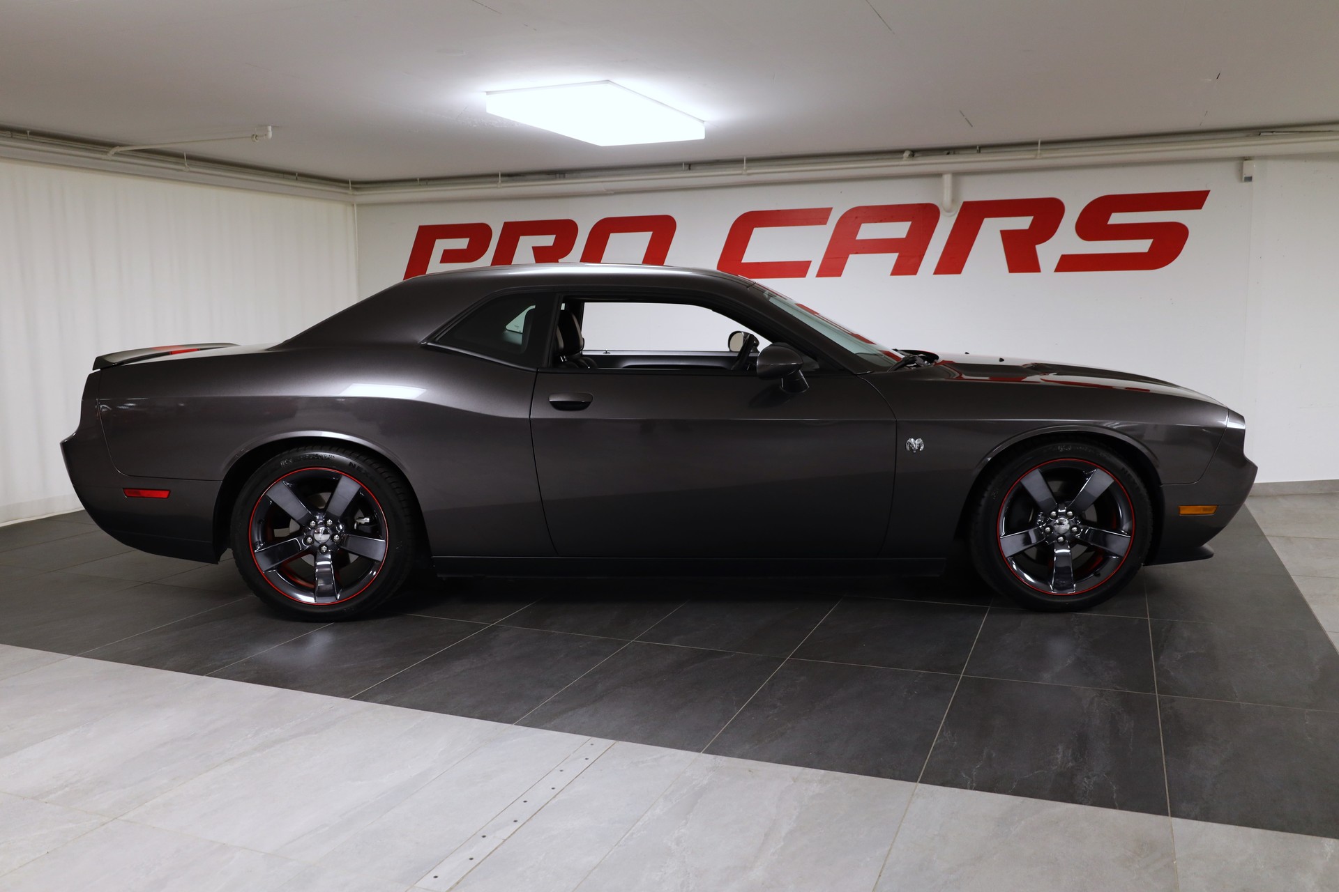 DODGE Challenger SXT 3.6 V6-image-6