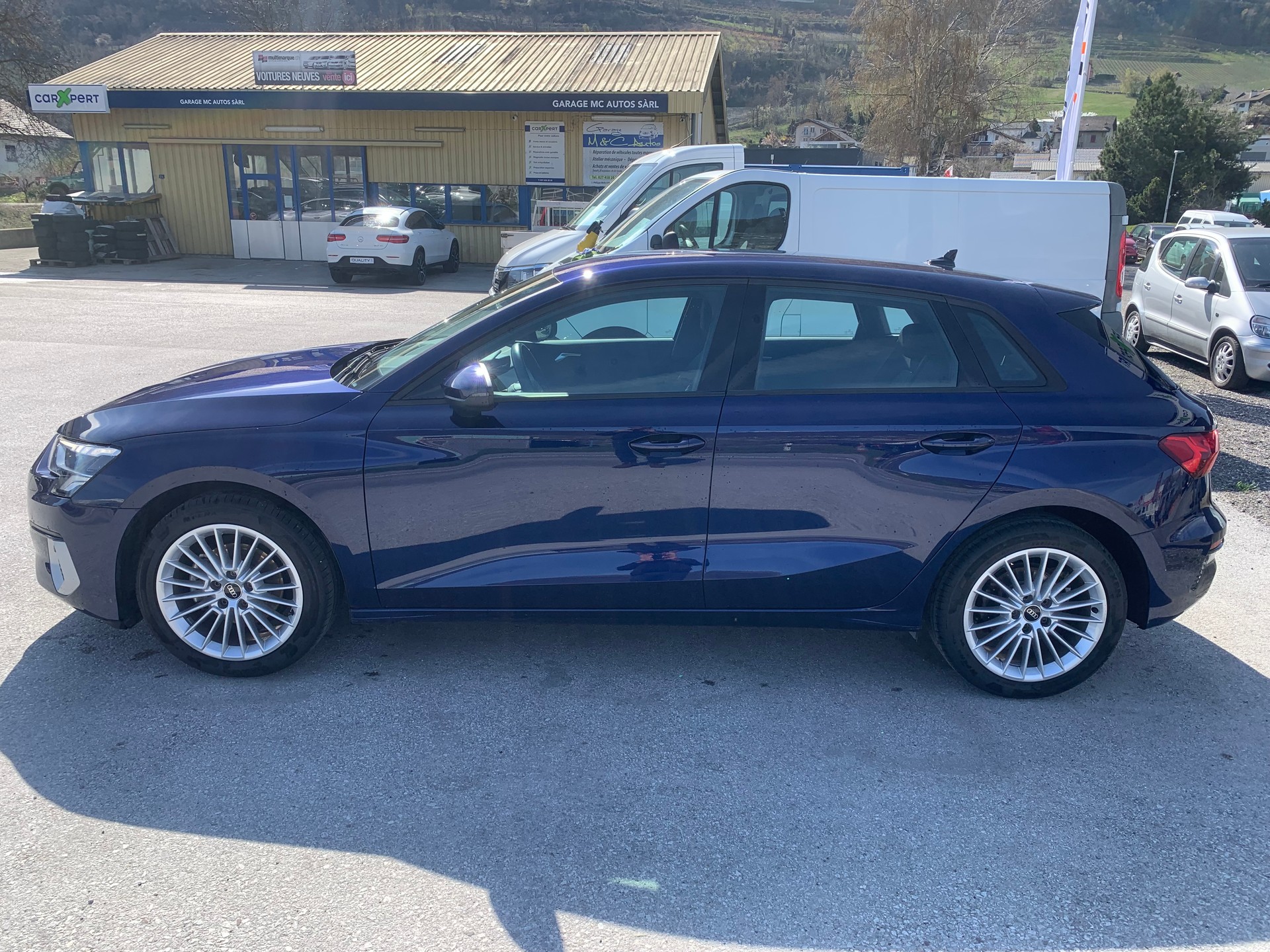 AUDI A3 Sportback 35 TFSI advanced S-tronic-showroom-element-3