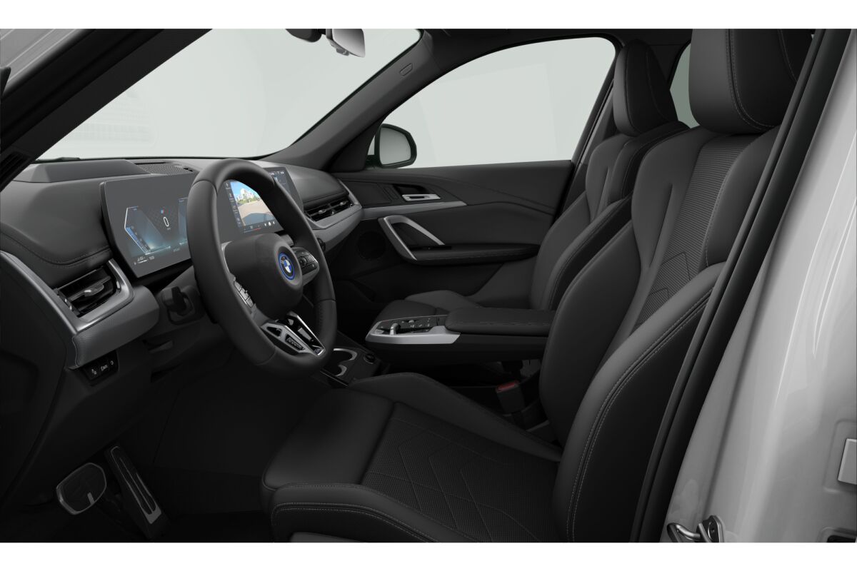 BMW X1 xDrive 25e M Sport-showroom-element-2