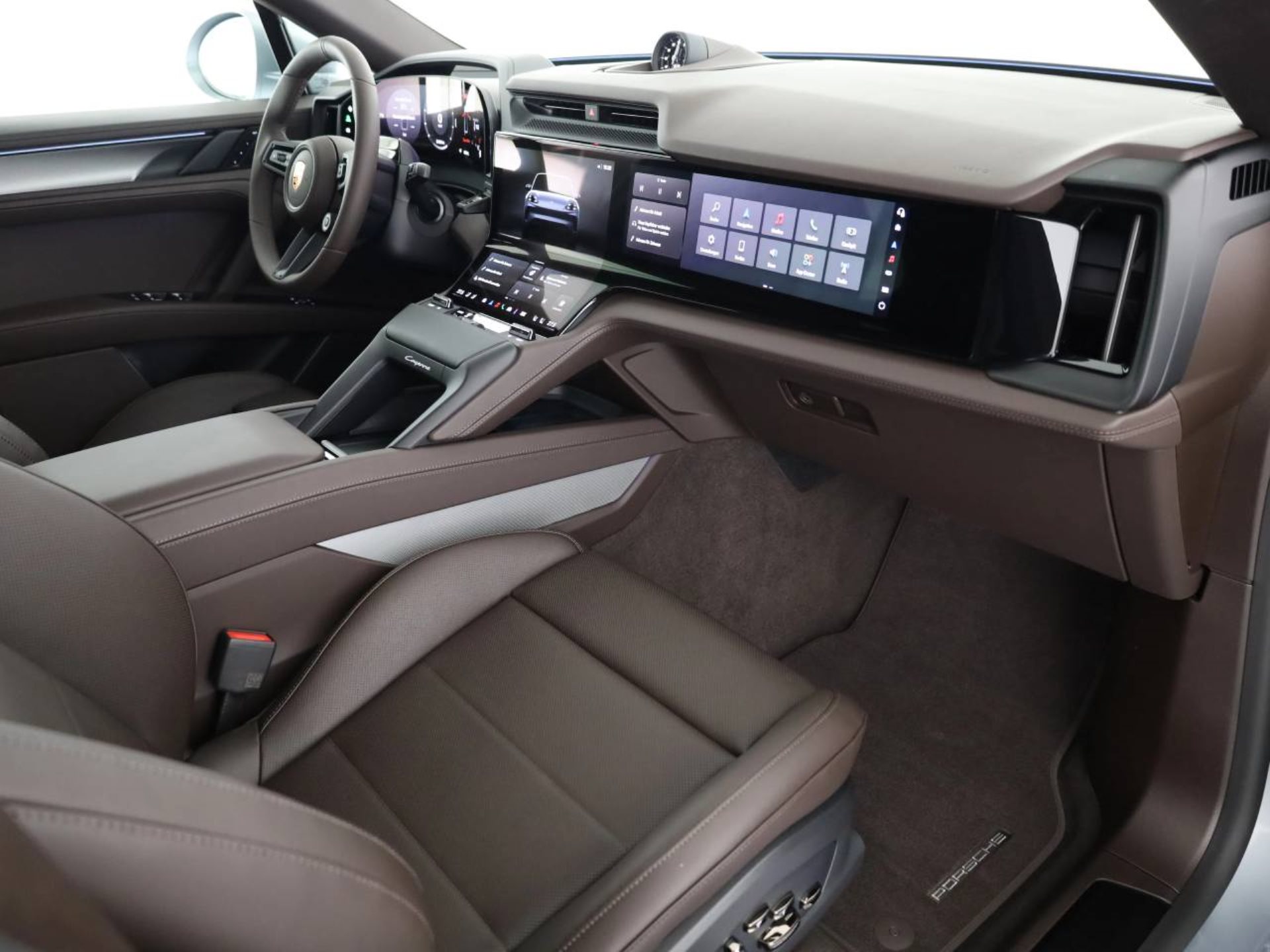 PORSCHE Cayenne S Coupé Electric-image-10
