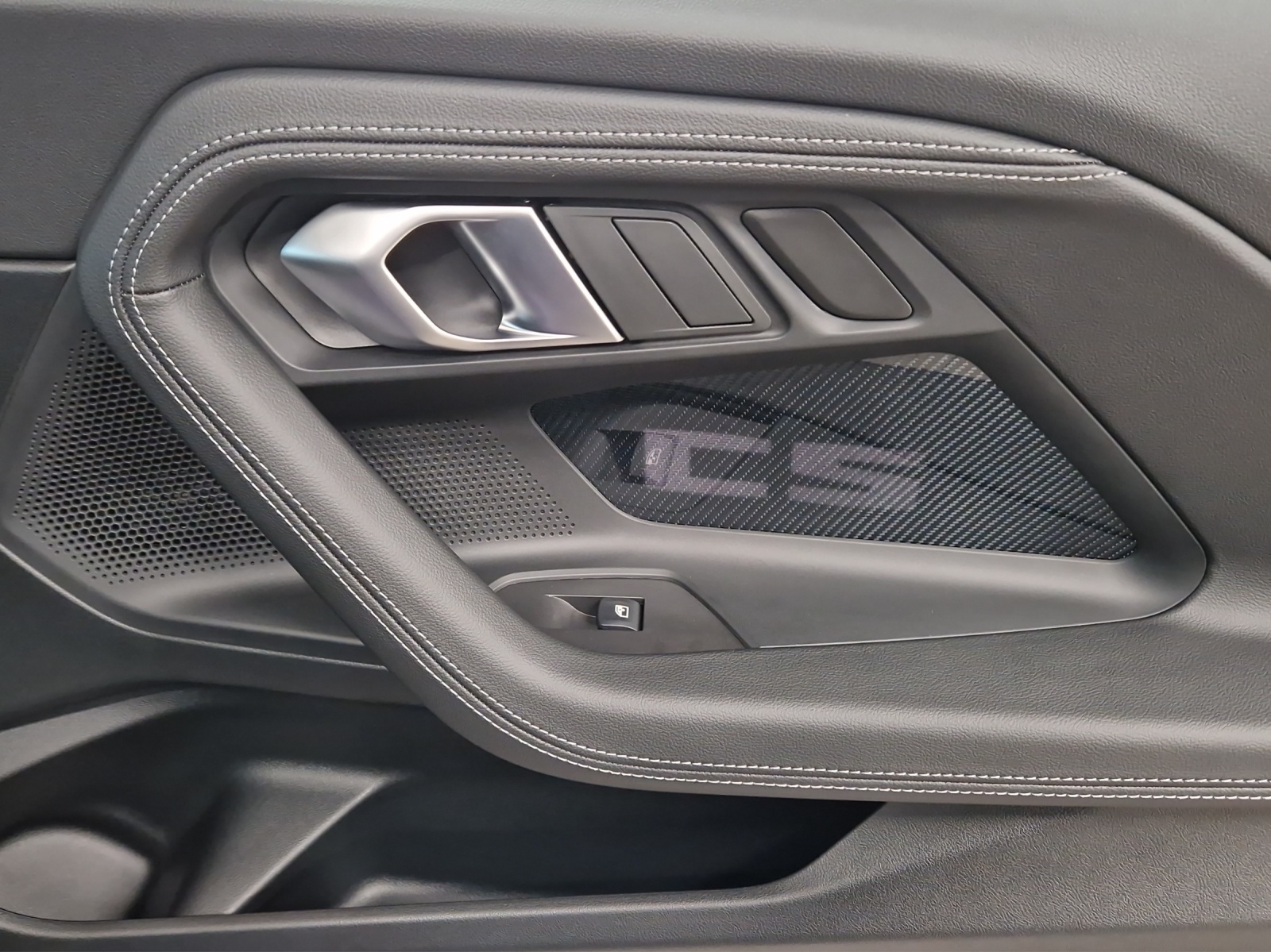 BMW M2 CS Coupé-image-10