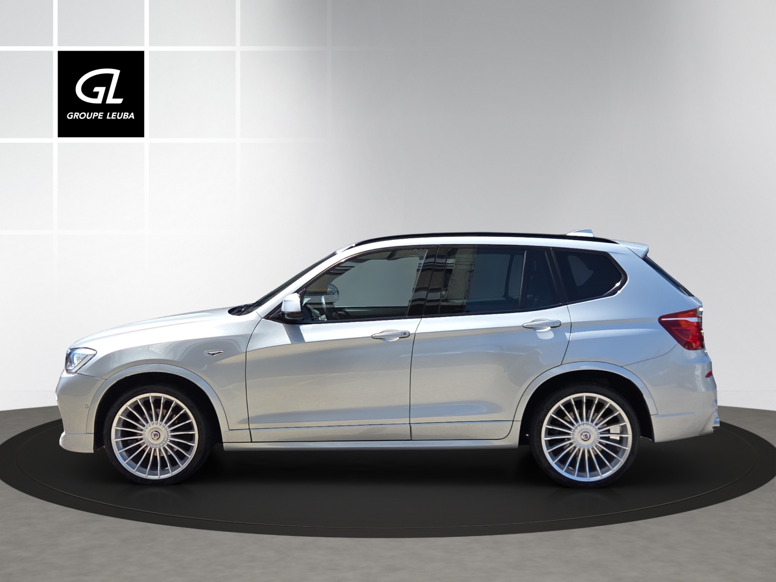 BMW-ALPINA XD3 Switch-Tronic-showroom-element-2
