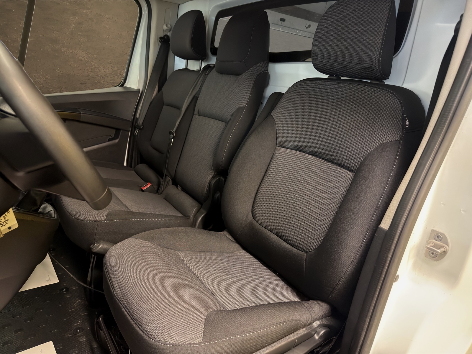 RENAULT Trafic 2.0 Blue dCi 150 Advance L2H2 EN-image-11