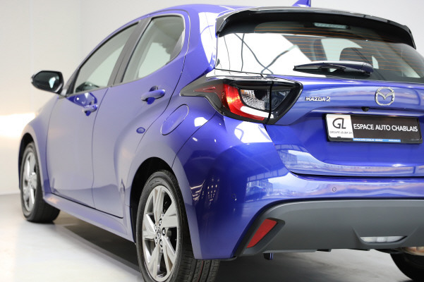 MAZDA 2 Hybrid Exclusive-line-showroom-element-3