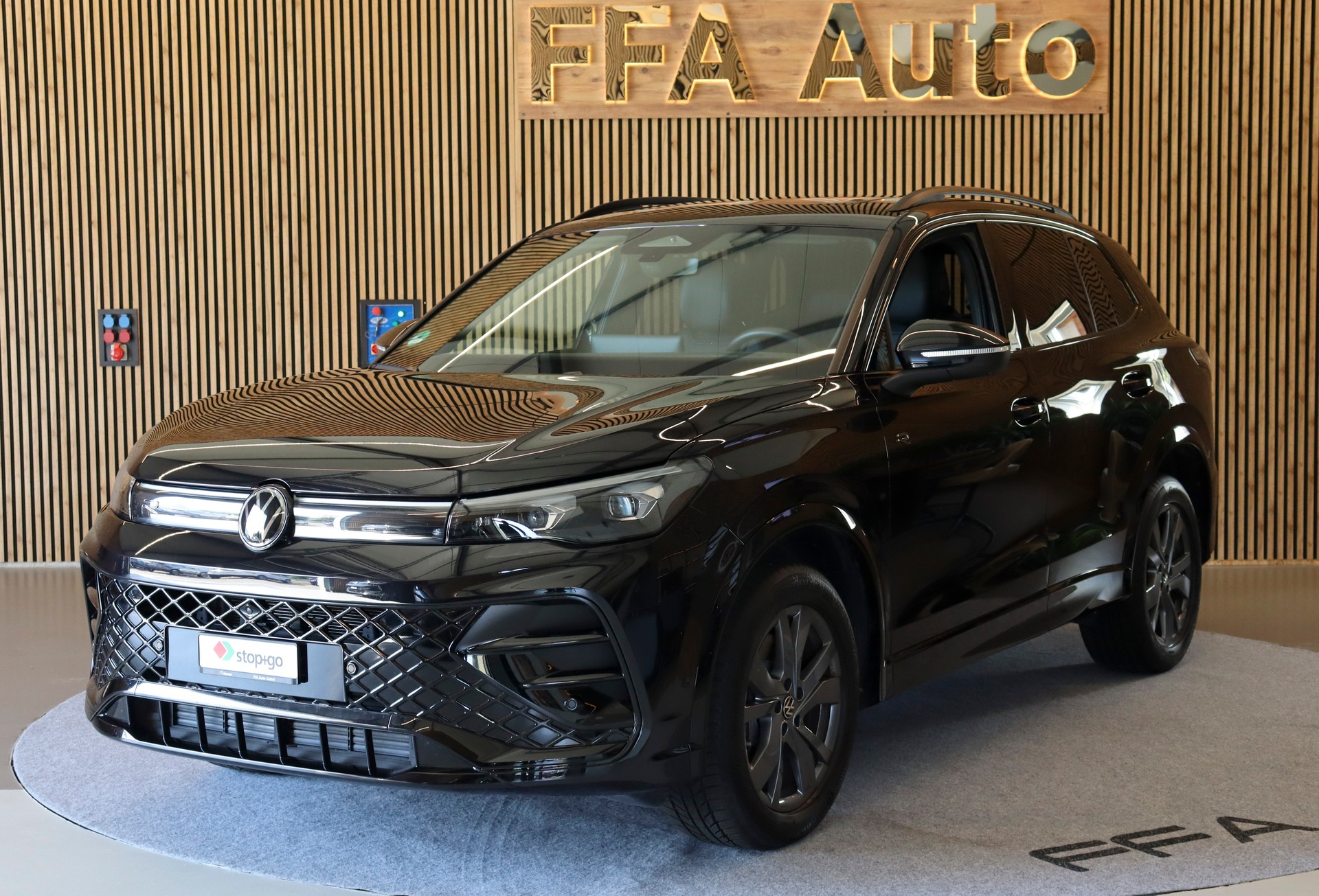 VW Tiguan 2.0 TDI SCR R-Line DSG 4motion