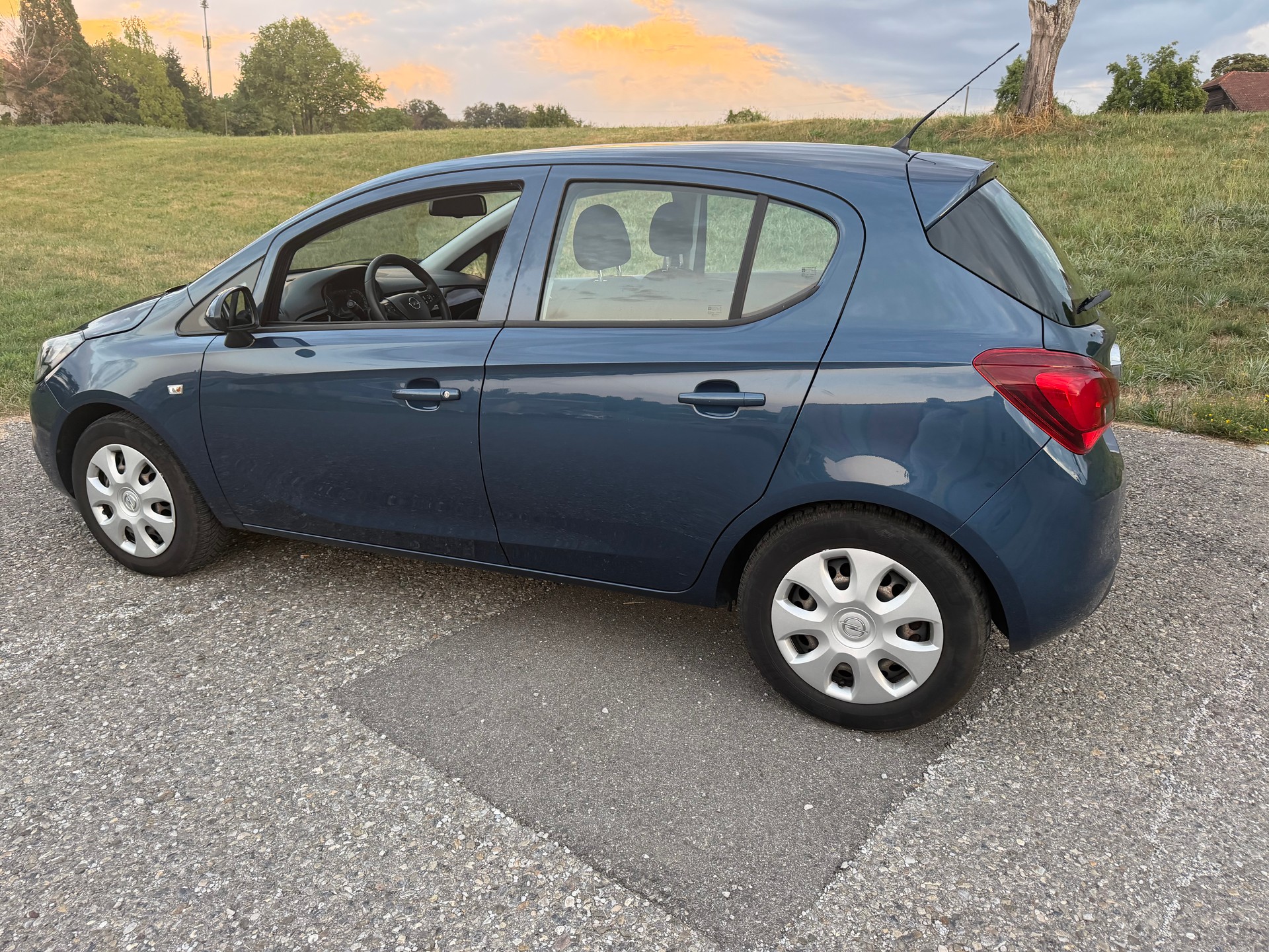 OPEL Corsa 1.0 T EcoFLEX Cosmo-image-12