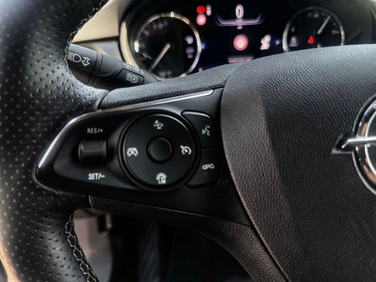 OPEL Astra Sports Tourer 1.5 CDTi GS-Line-image-19