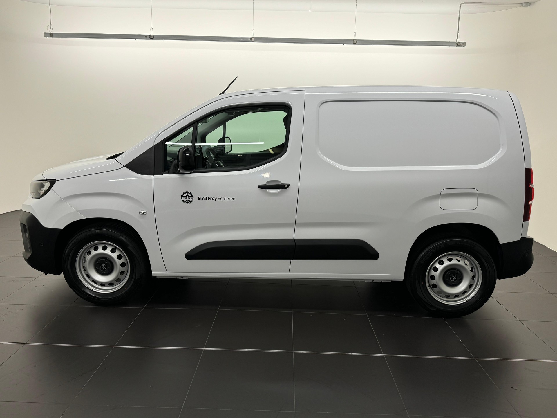 CITROEN e-Berlingo M erhöhte Nutzlast 50kWh Swiss Edition-showroom-element-3