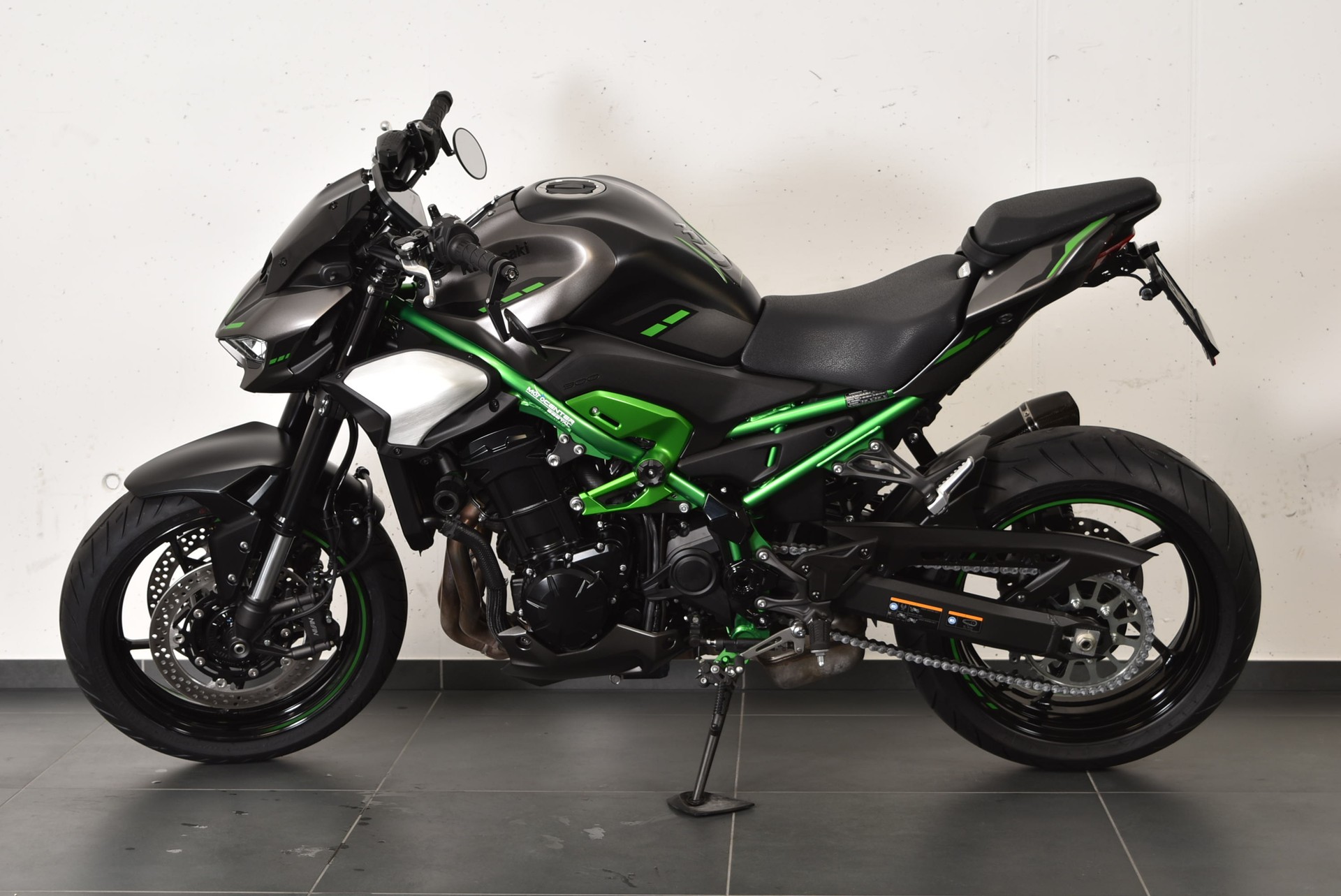 KAWASAKI Z 900-image-0