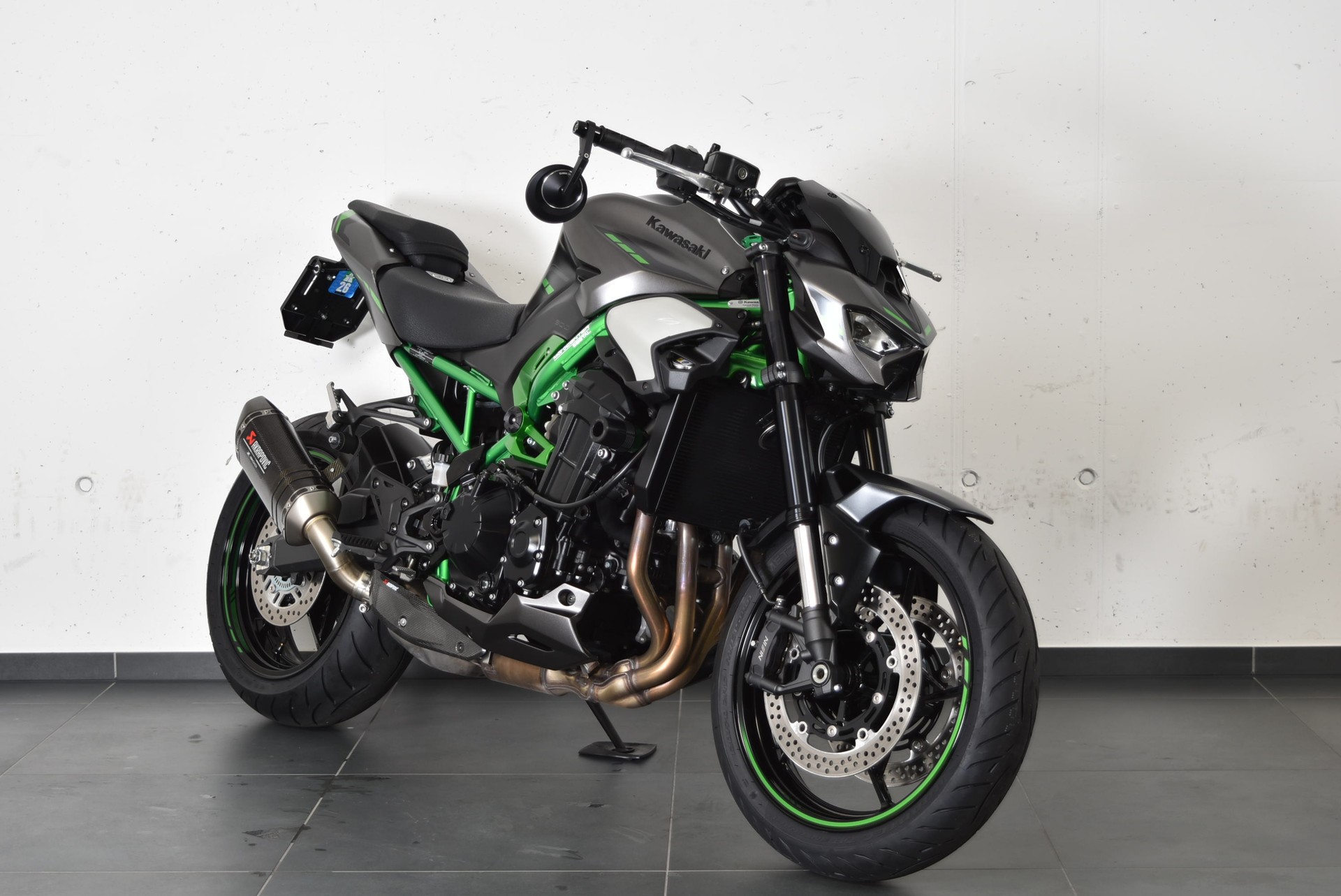 KAWASAKI Z 900-image-2
