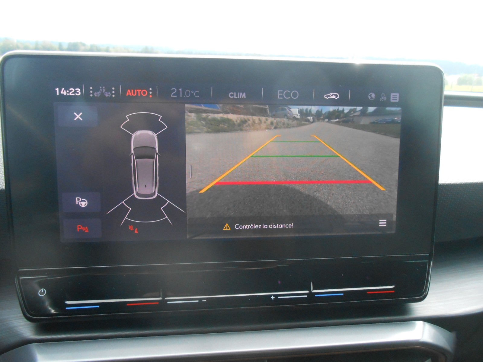 CUPRA LEON ST 1.4 e-HYBRID pHEV DSG-image-13