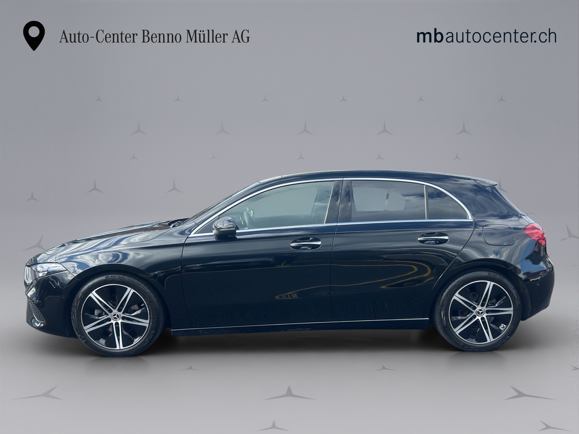 MERCEDES-BENZ A 180 Progressive-showroom-element-1