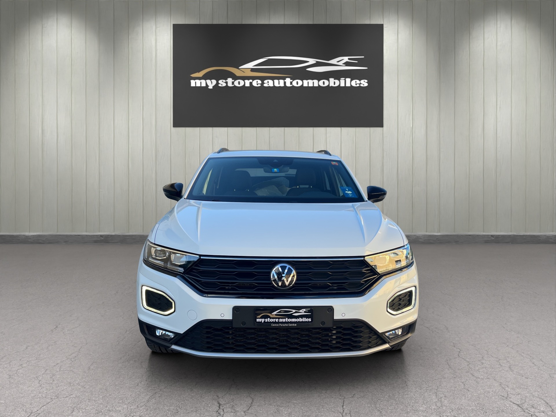 VW T-Roc 2.0 TSI Sport Selection DSG 4Motion-showroom-element-2