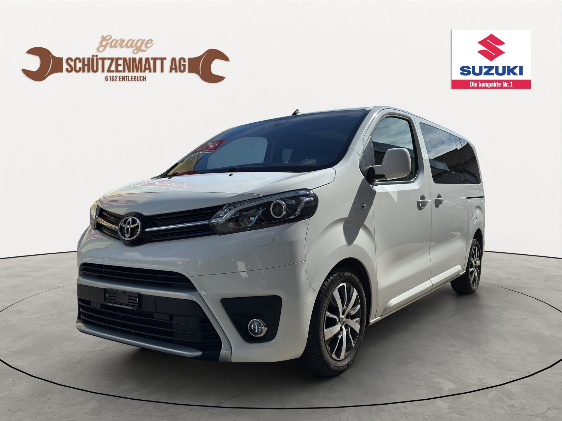 TOYOTA Proace Verso 2.0 D-4D VIP Medium Automatic