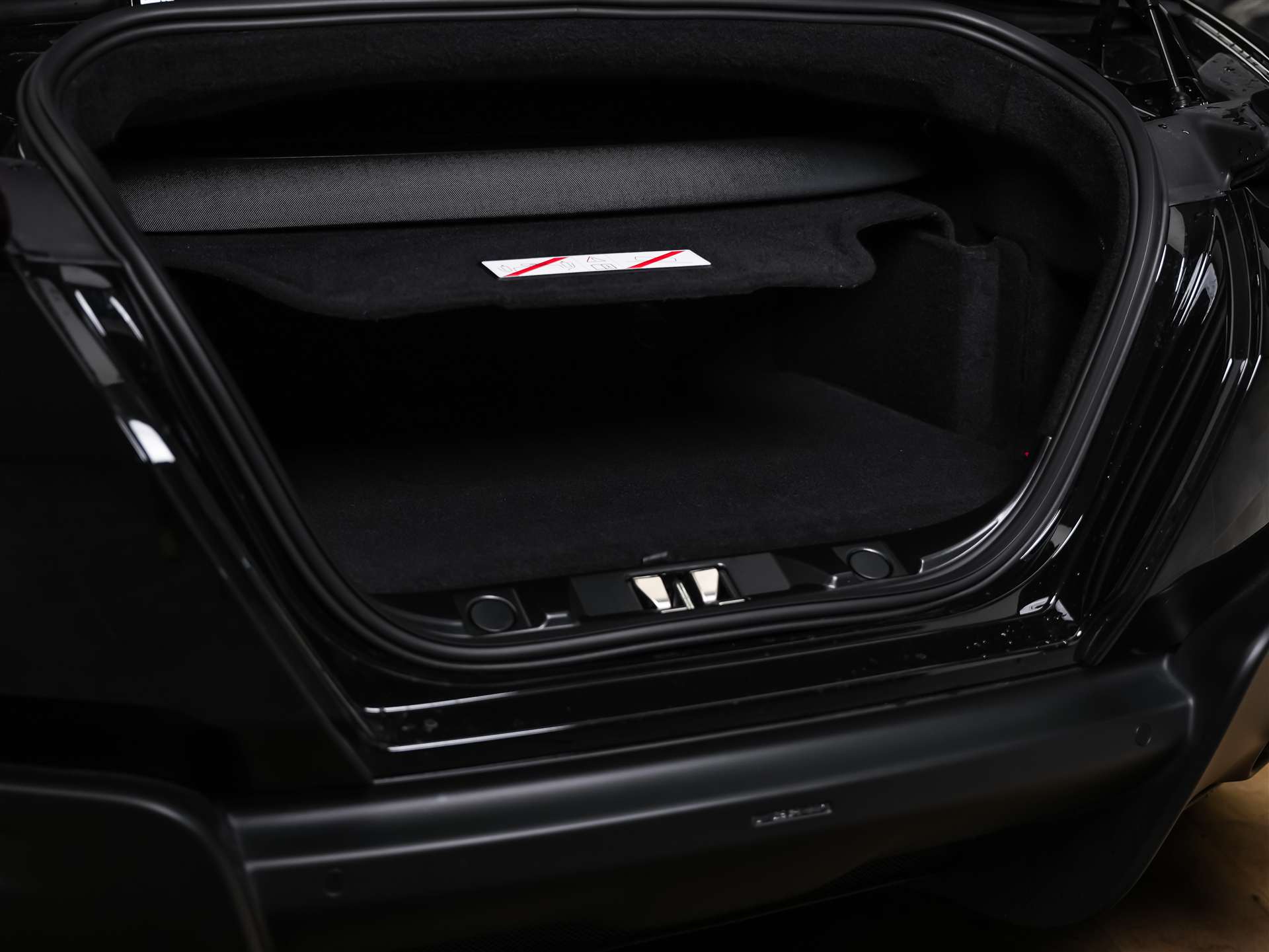 FERRARI Roma Spider 3.9 V8 T *ALL BLACK*Sitzbelüftung*JBL*-image-50