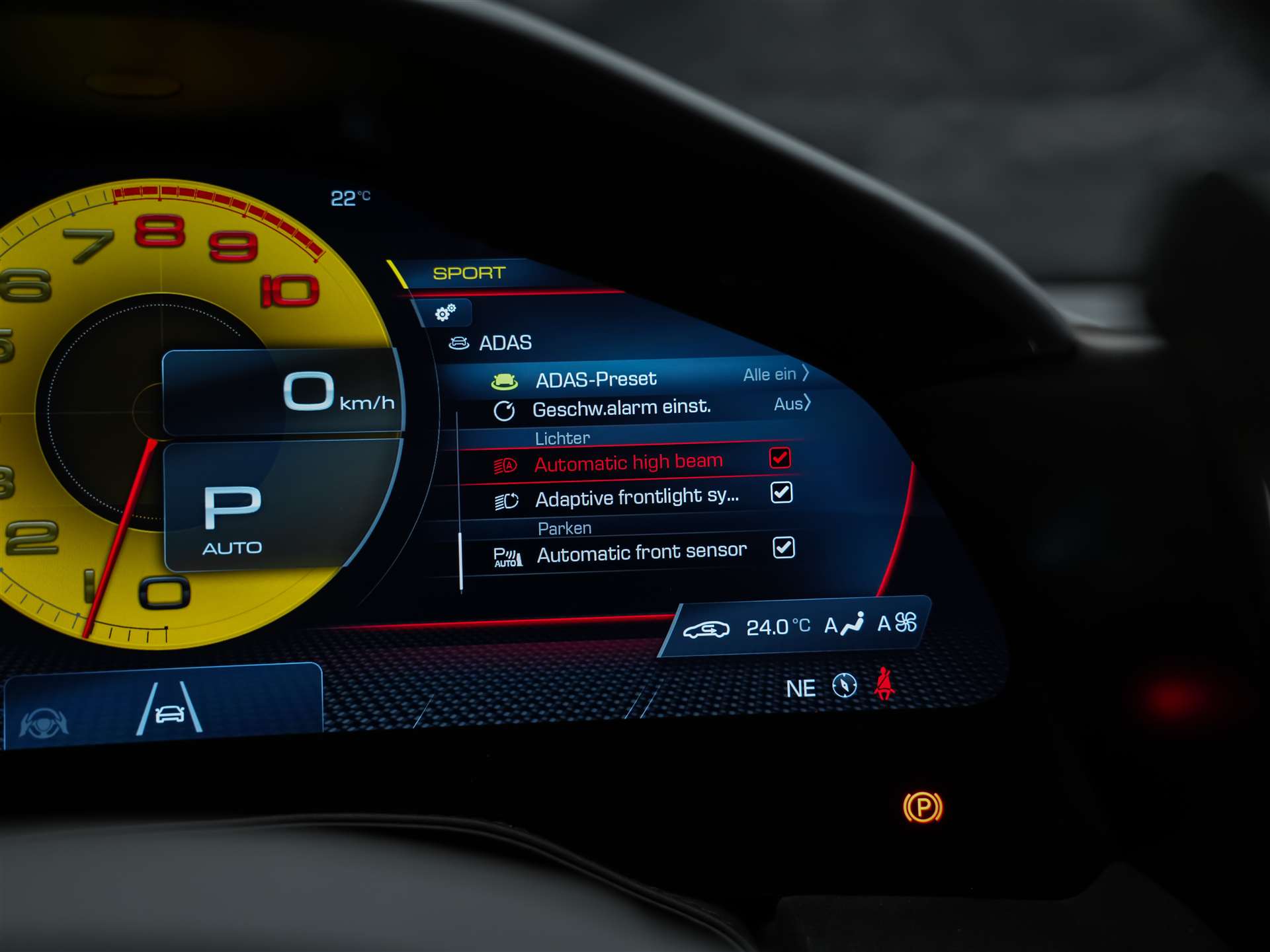 FERRARI Roma Spider 3.9 V8 T *ALL BLACK*Sitzbelüftung*JBL*-image-48