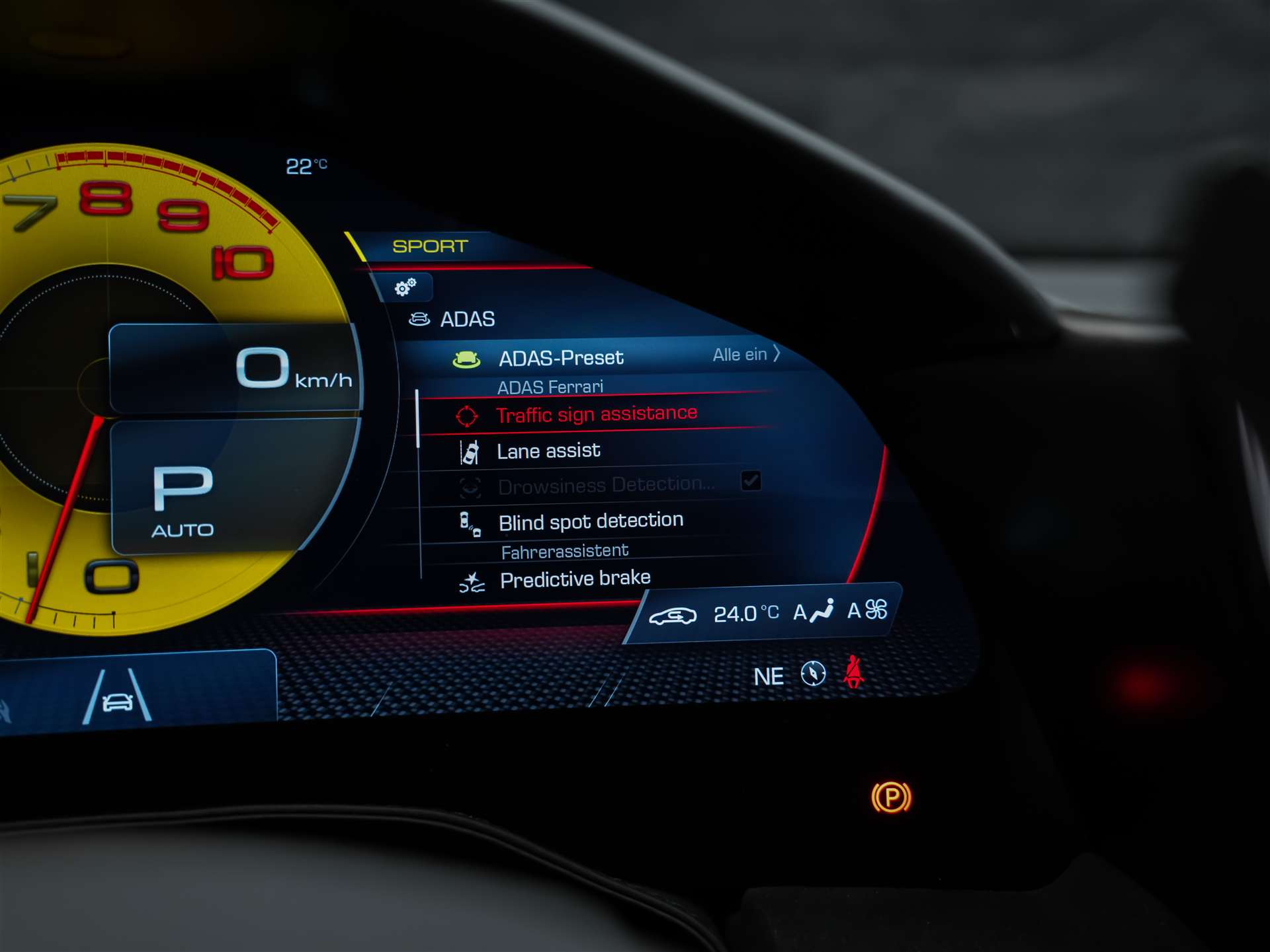 FERRARI Roma Spider 3.9 V8 T *ALL BLACK*Sitzbelüftung*JBL*-image-46