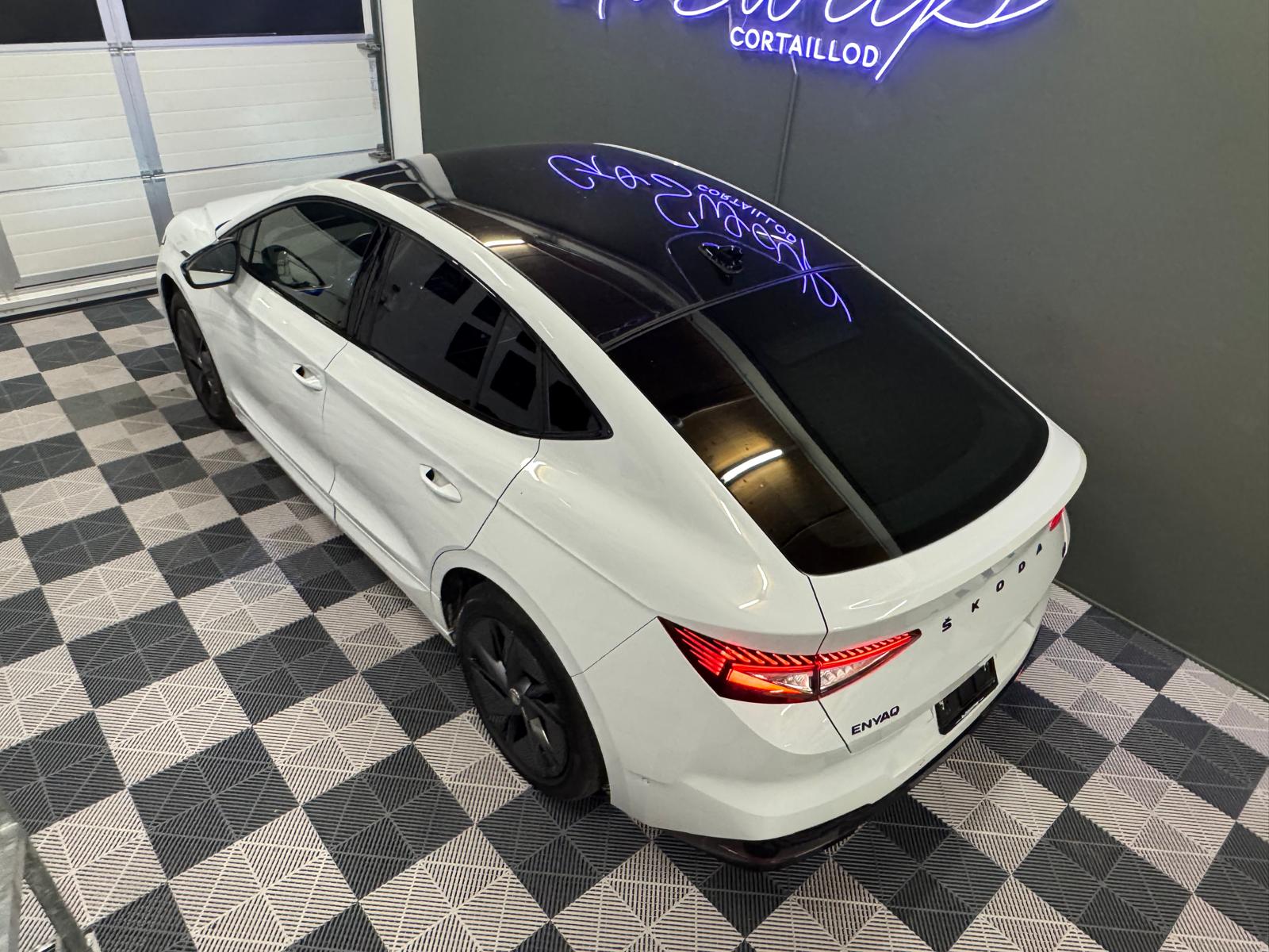 SKODA Enyaq Coupé RS iV 80 4x4-showroom-element-2