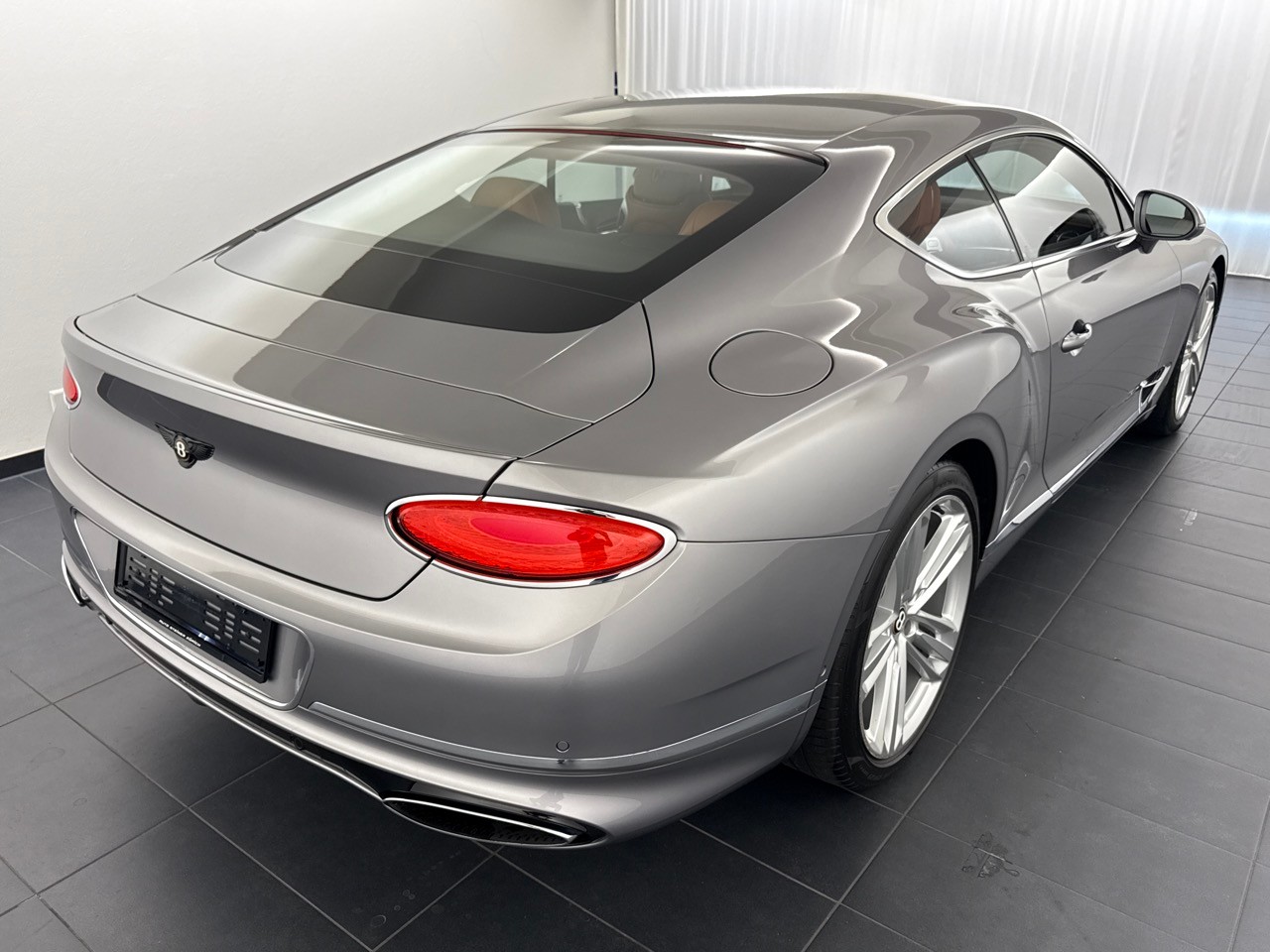 BENTLEY Continental GT 6.0 W12 ''CH-Auslieferung''-showroom-element-2