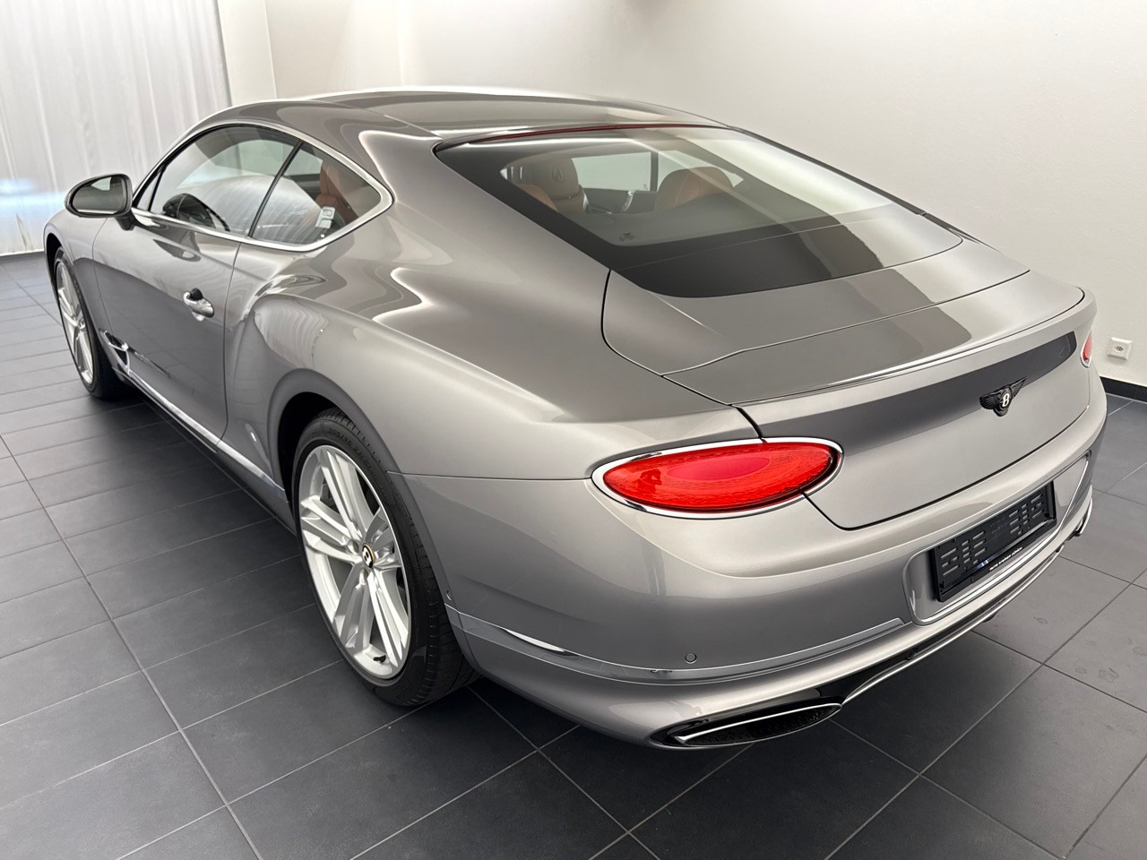 BENTLEY Continental GT 6.0 W12 ''CH-Auslieferung''-showroom-element-1